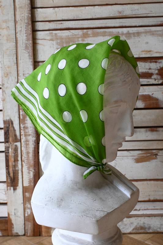 Vintage dot scarf/GREEN