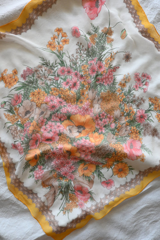 Vintage floral scarf/YELLOW
