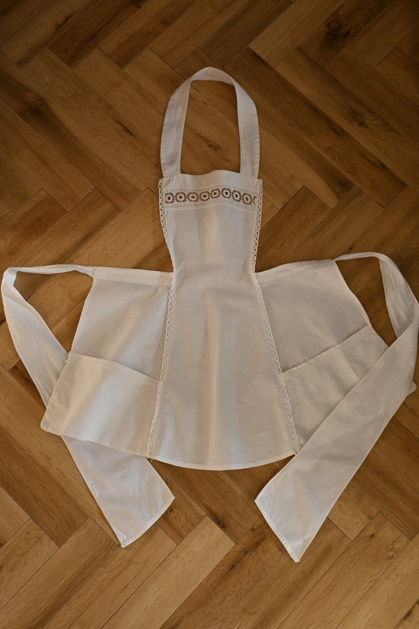 EURO Cotton lace apron/WHITE