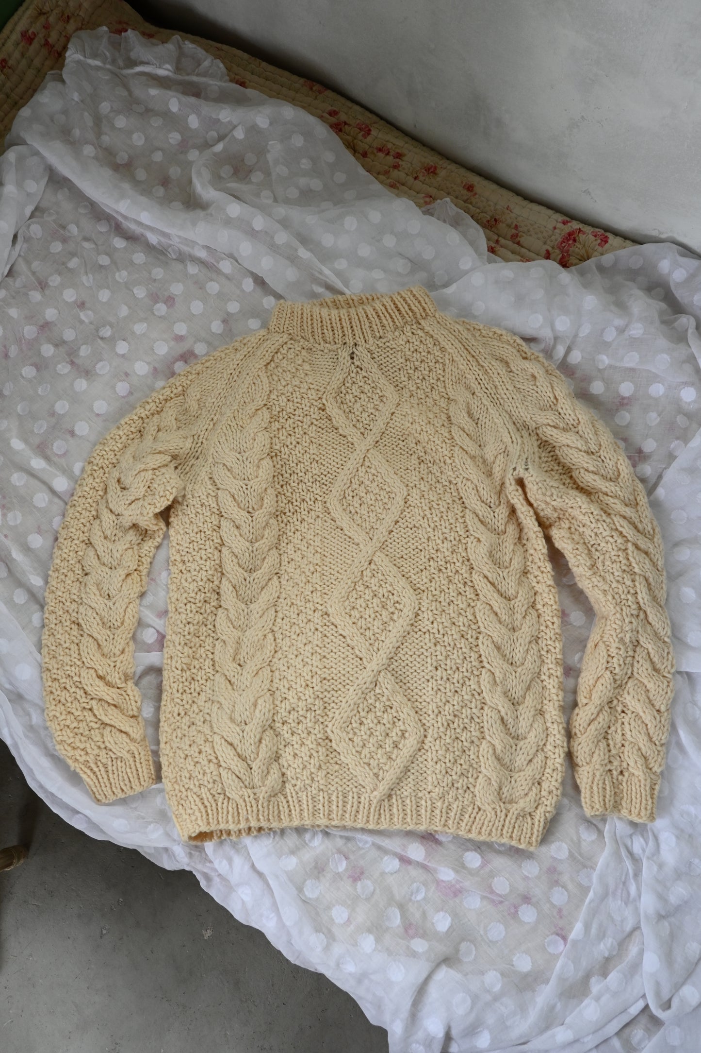 Aran knit sweater/IVORY