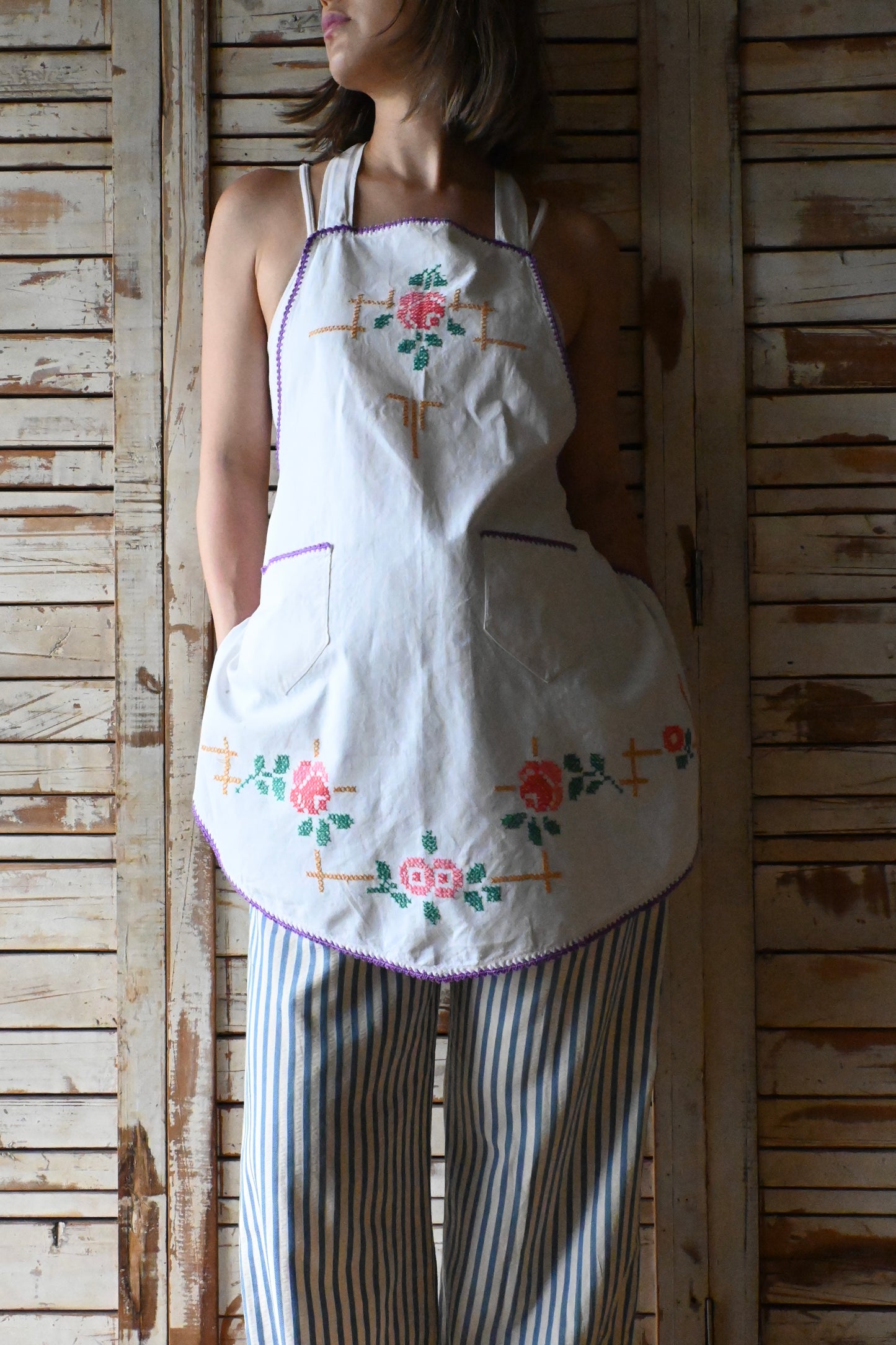 EURO Embroidery apron/PURPLE