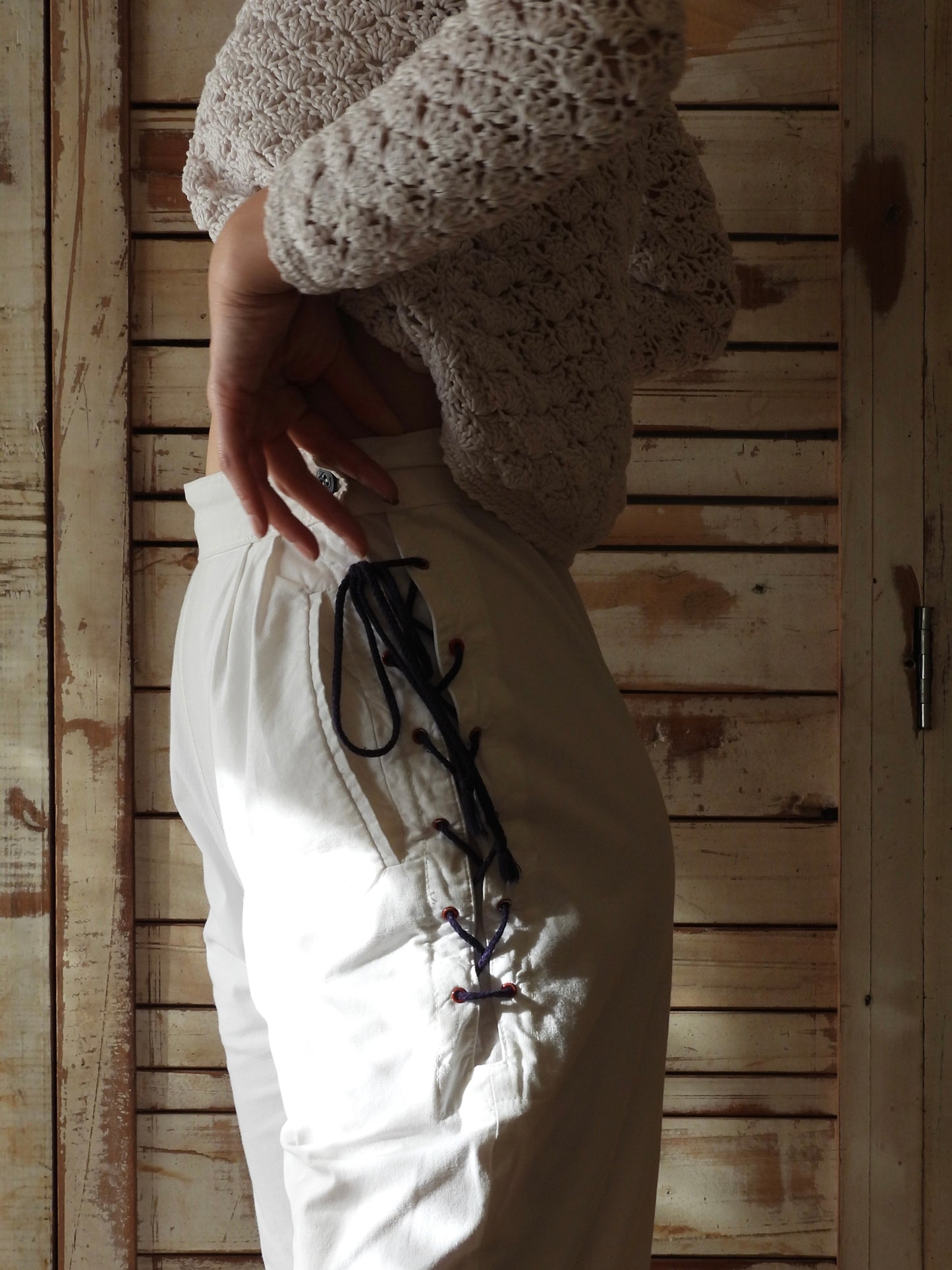 Lace up pants/WHITE