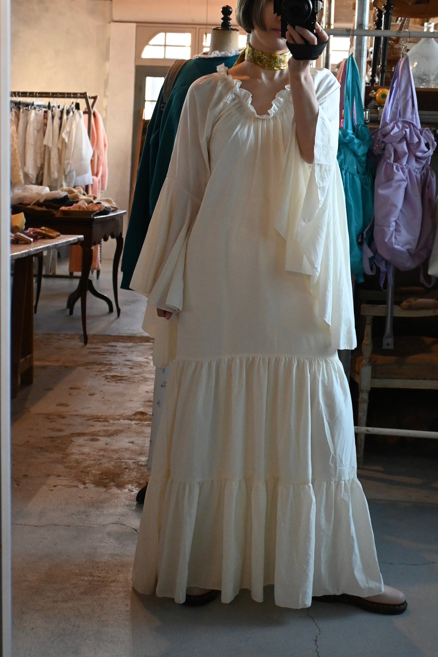 Ruffle sleeve dress/IVORY