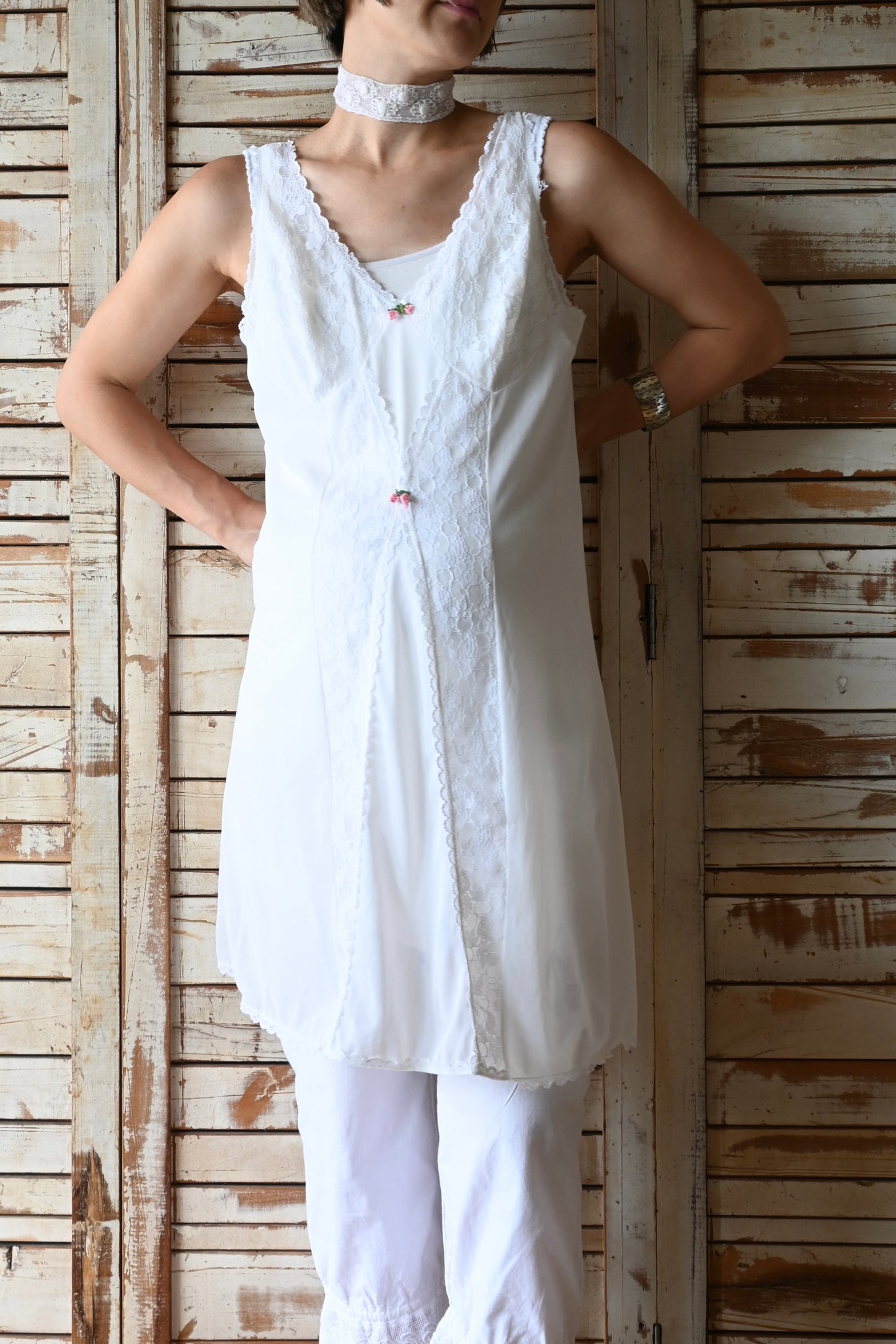 Lace slip dress/WHITE
