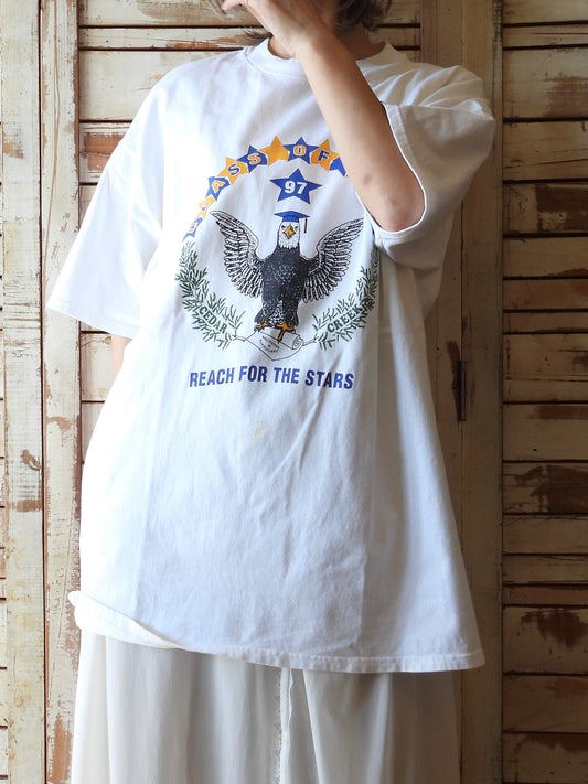 Tee/REACH FOR THE STARS