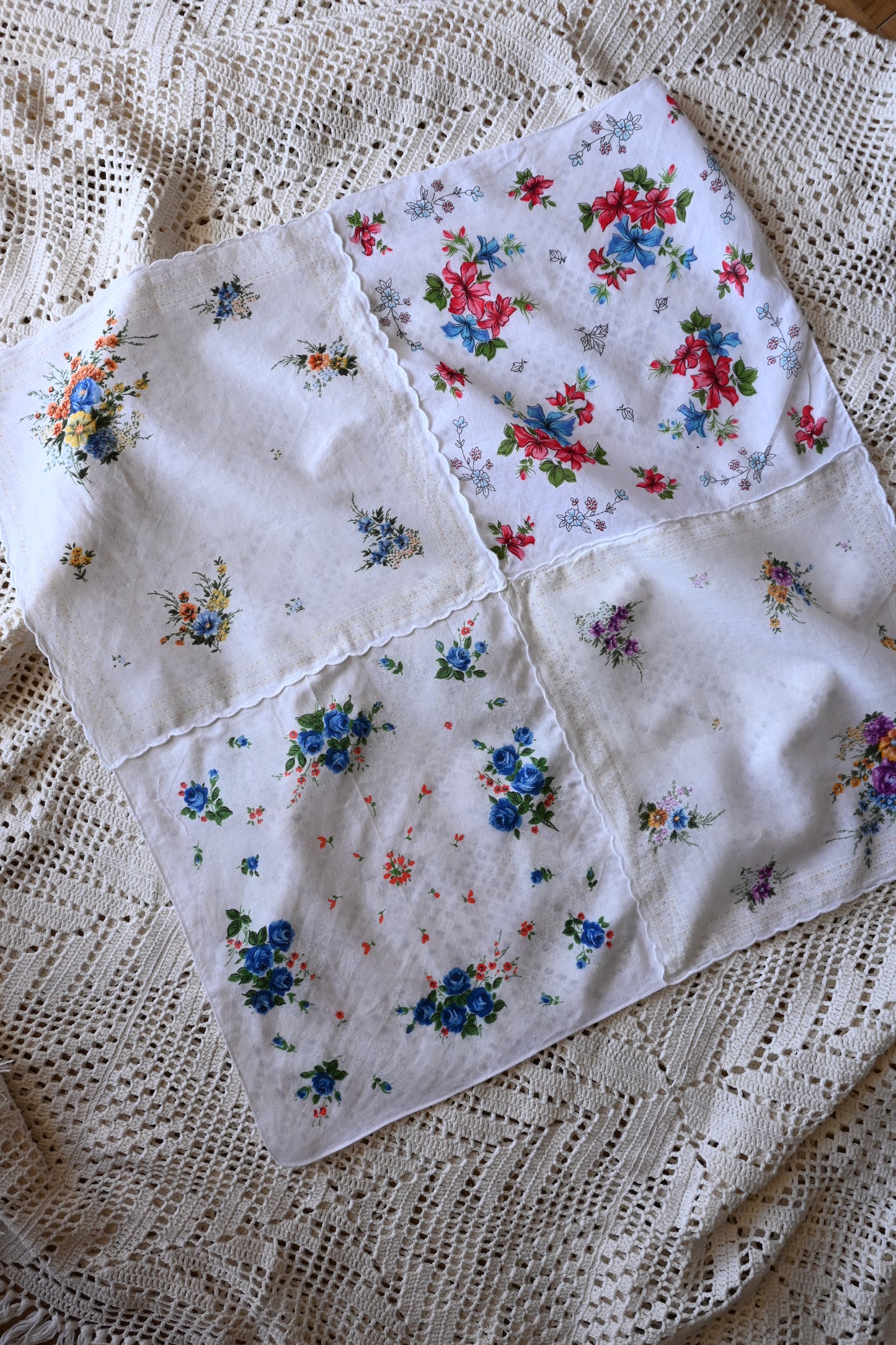 Flower handkerchief scarf/PONMOSIR