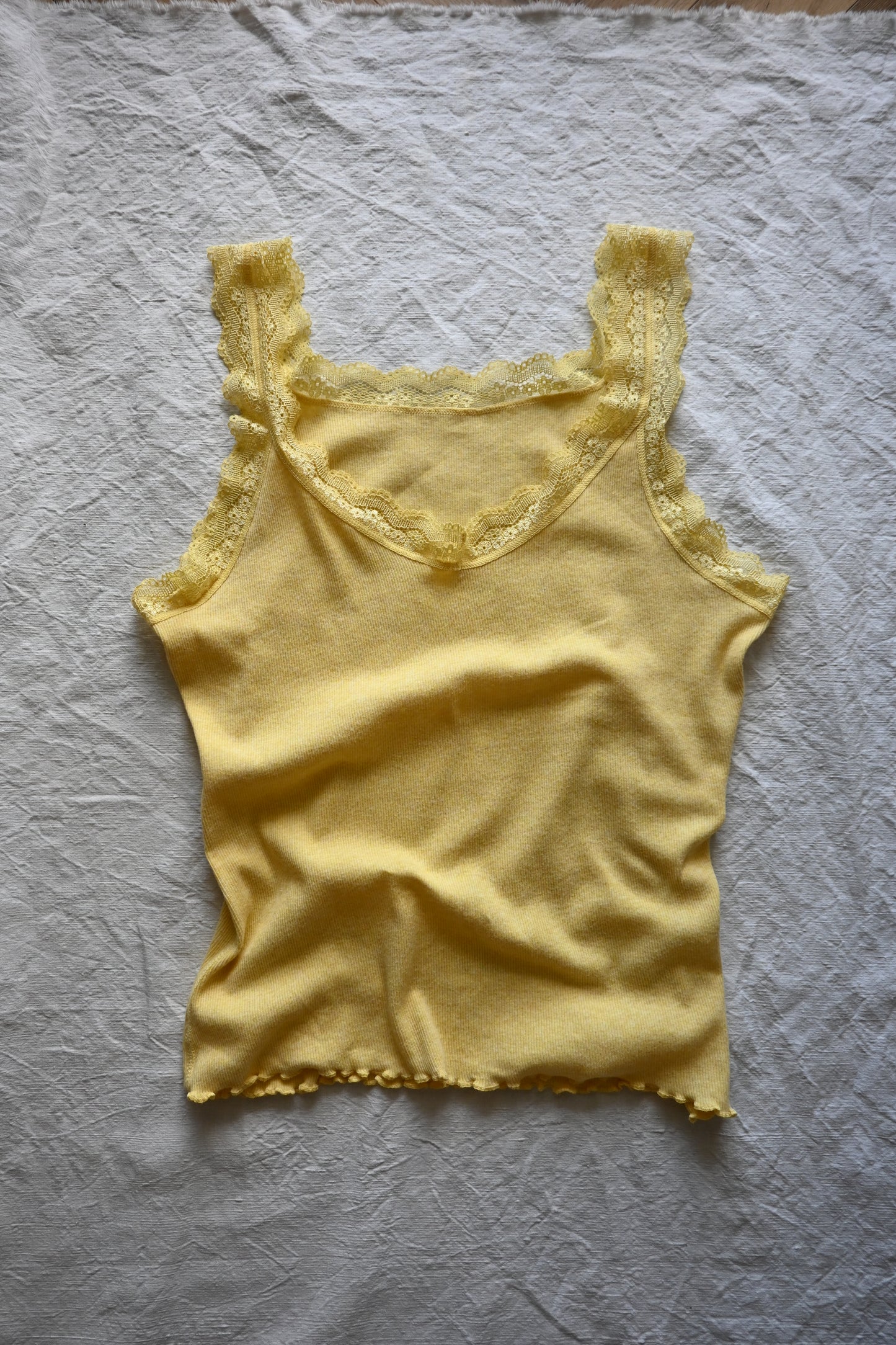 Cotton rib lace tank top/YELLOW