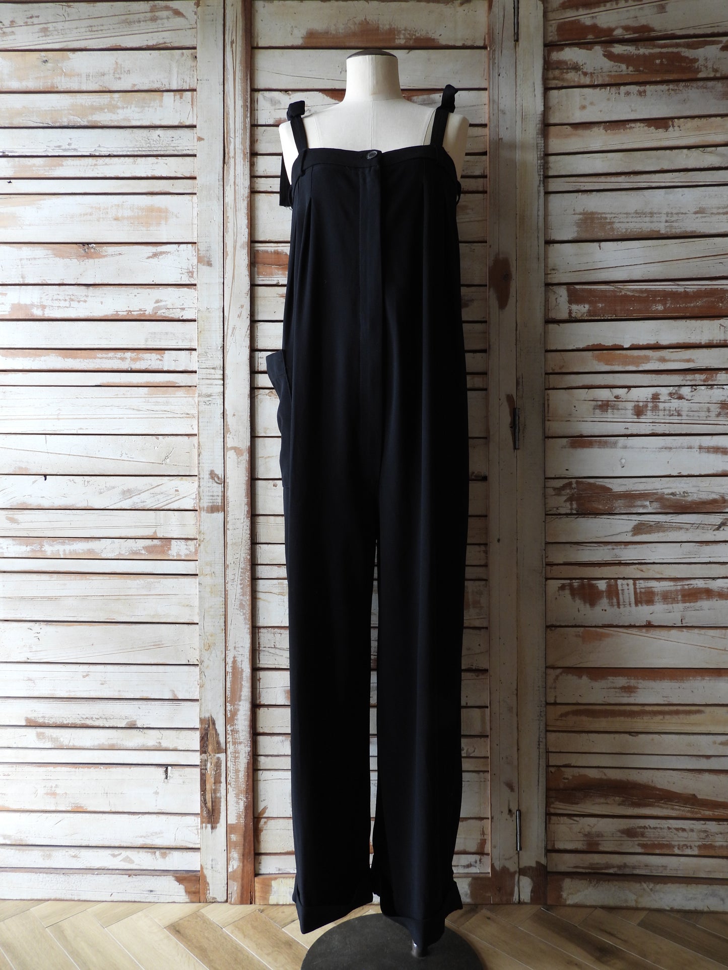 N/S Black jumpsuit/BLACK