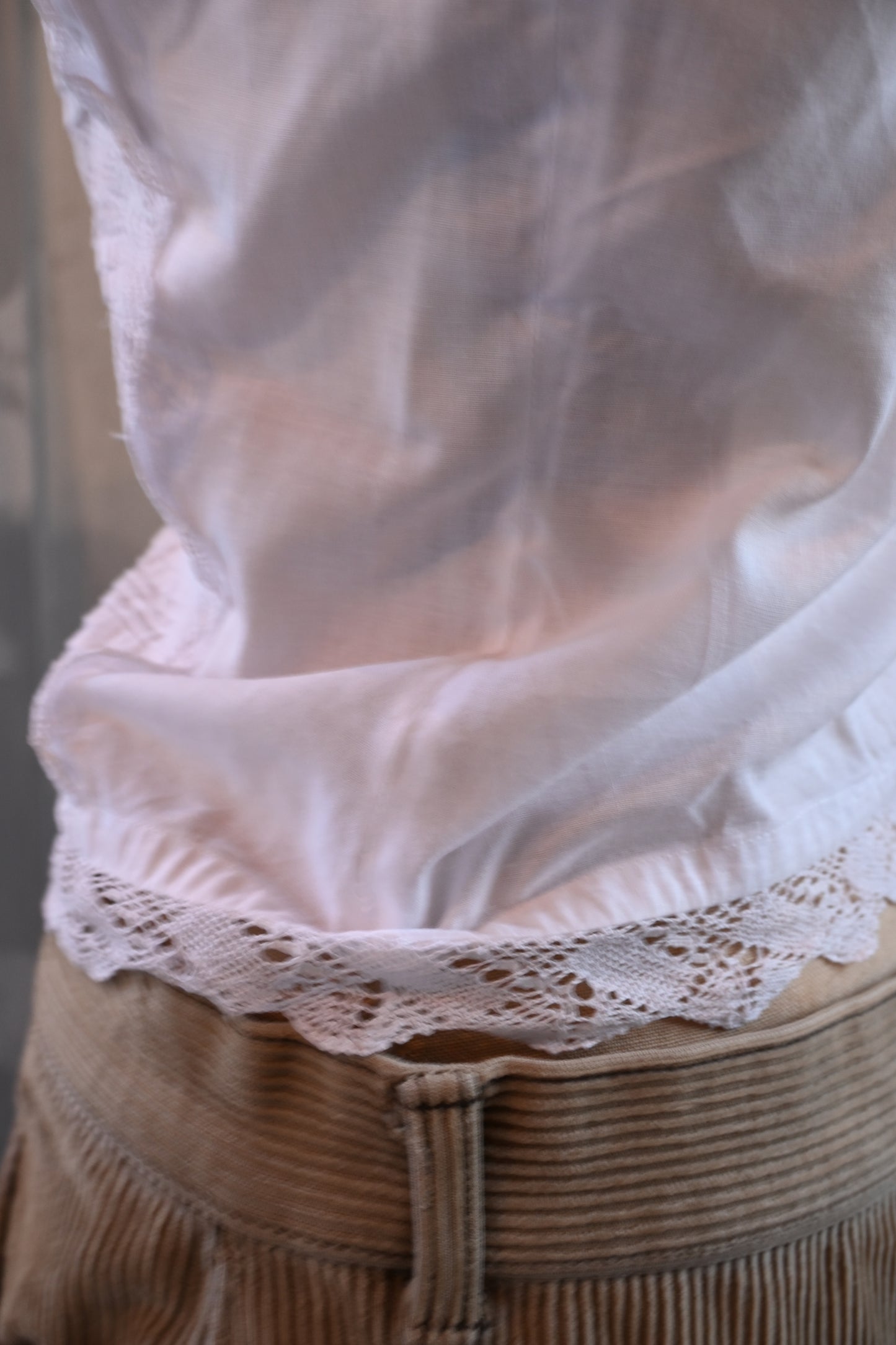 Cotton lace trimmed bustier/WHITE