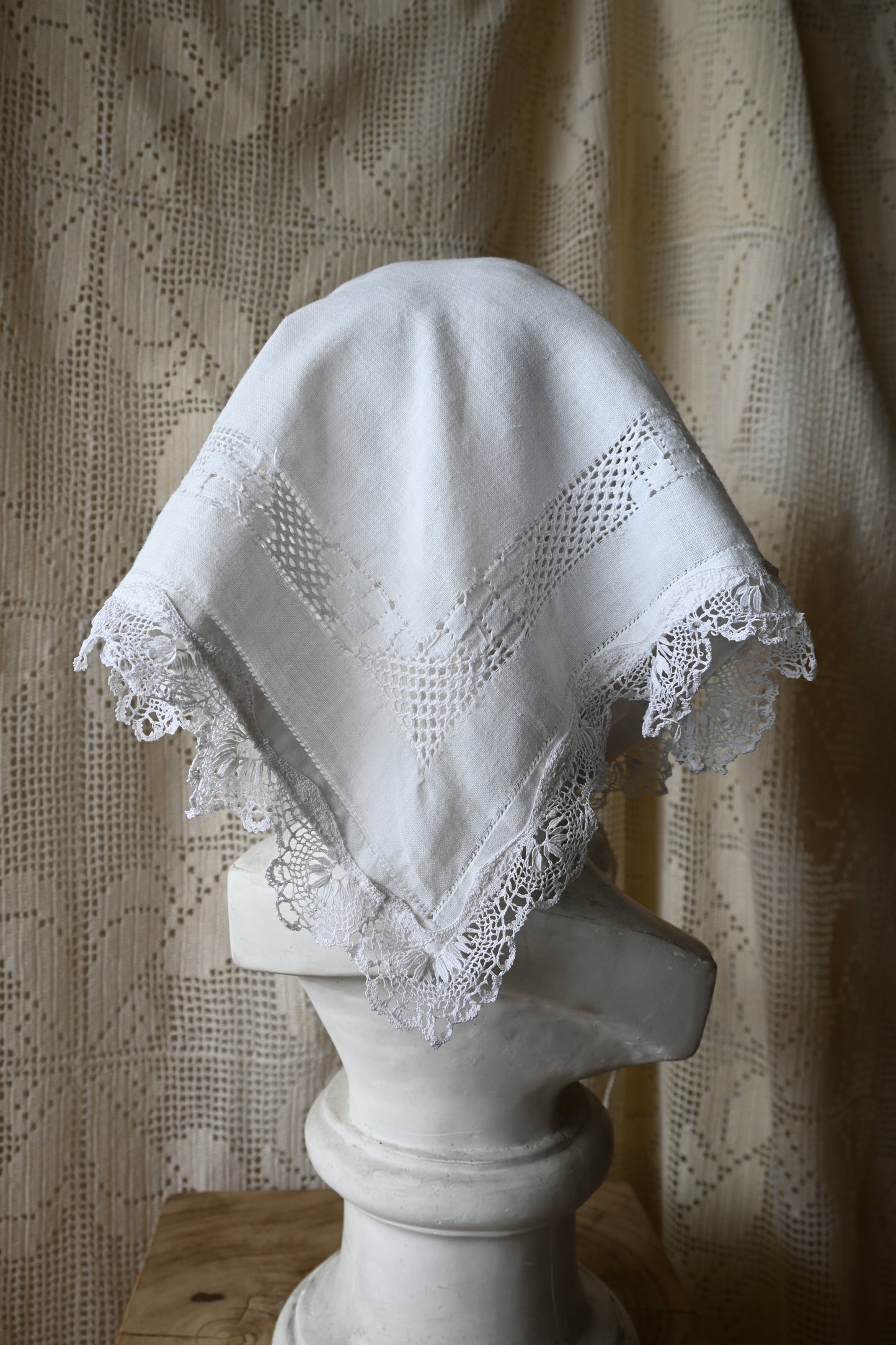 Lace scarf/PONMOSIR