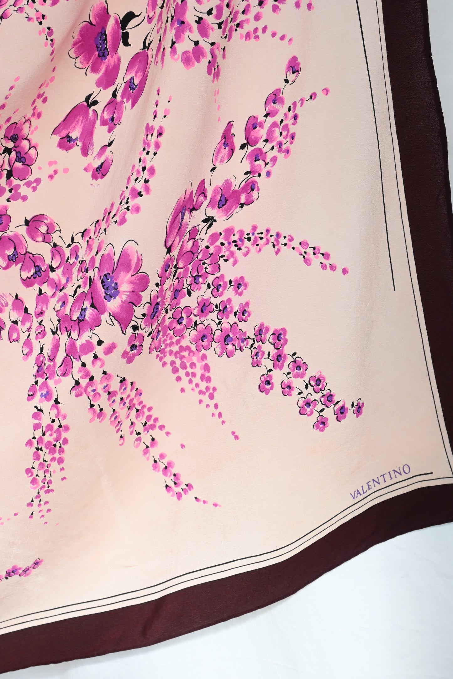 Vintage silk scarf/VALENTINO