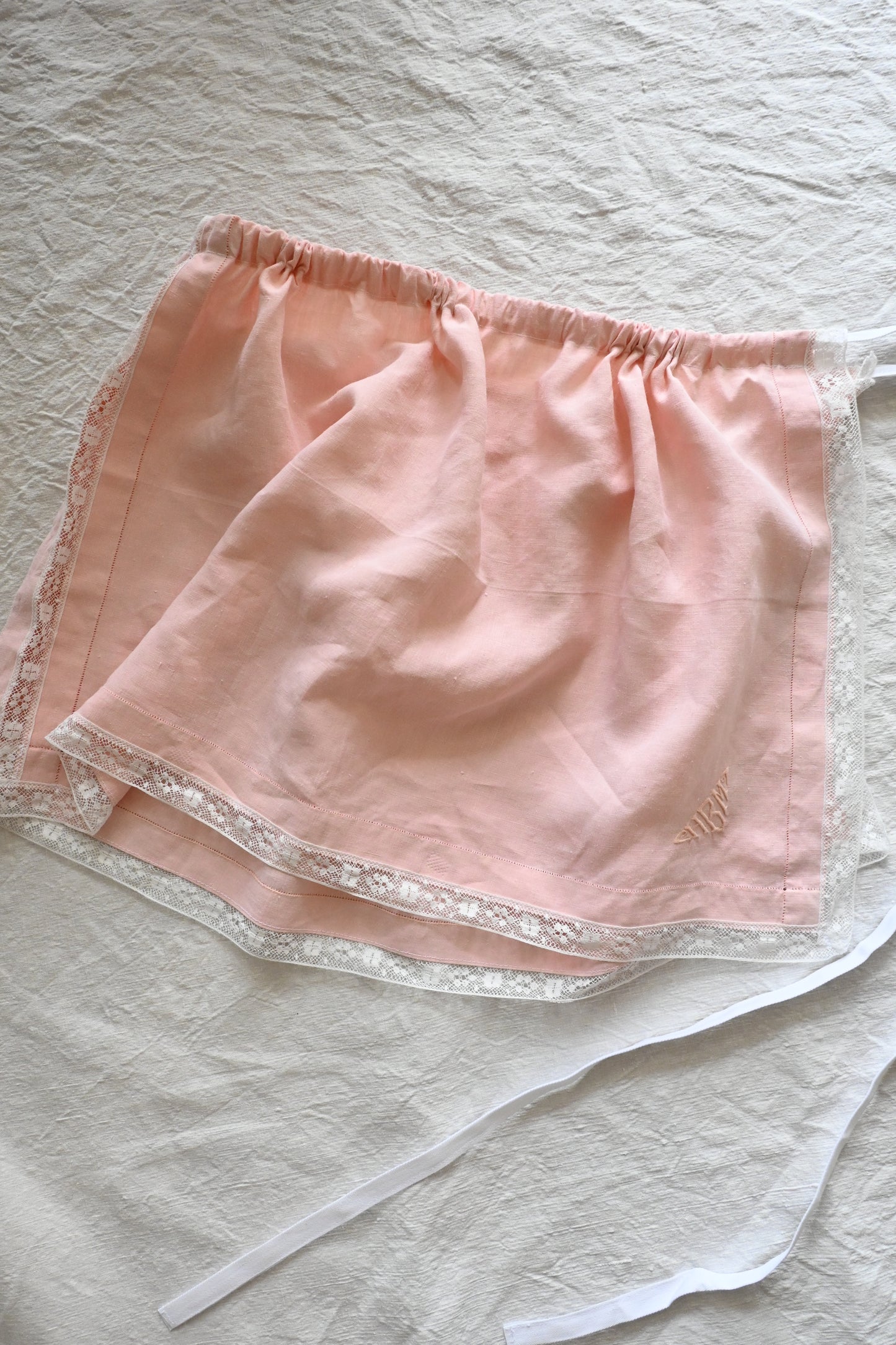 Cotton lace wrap/PONMOSIR