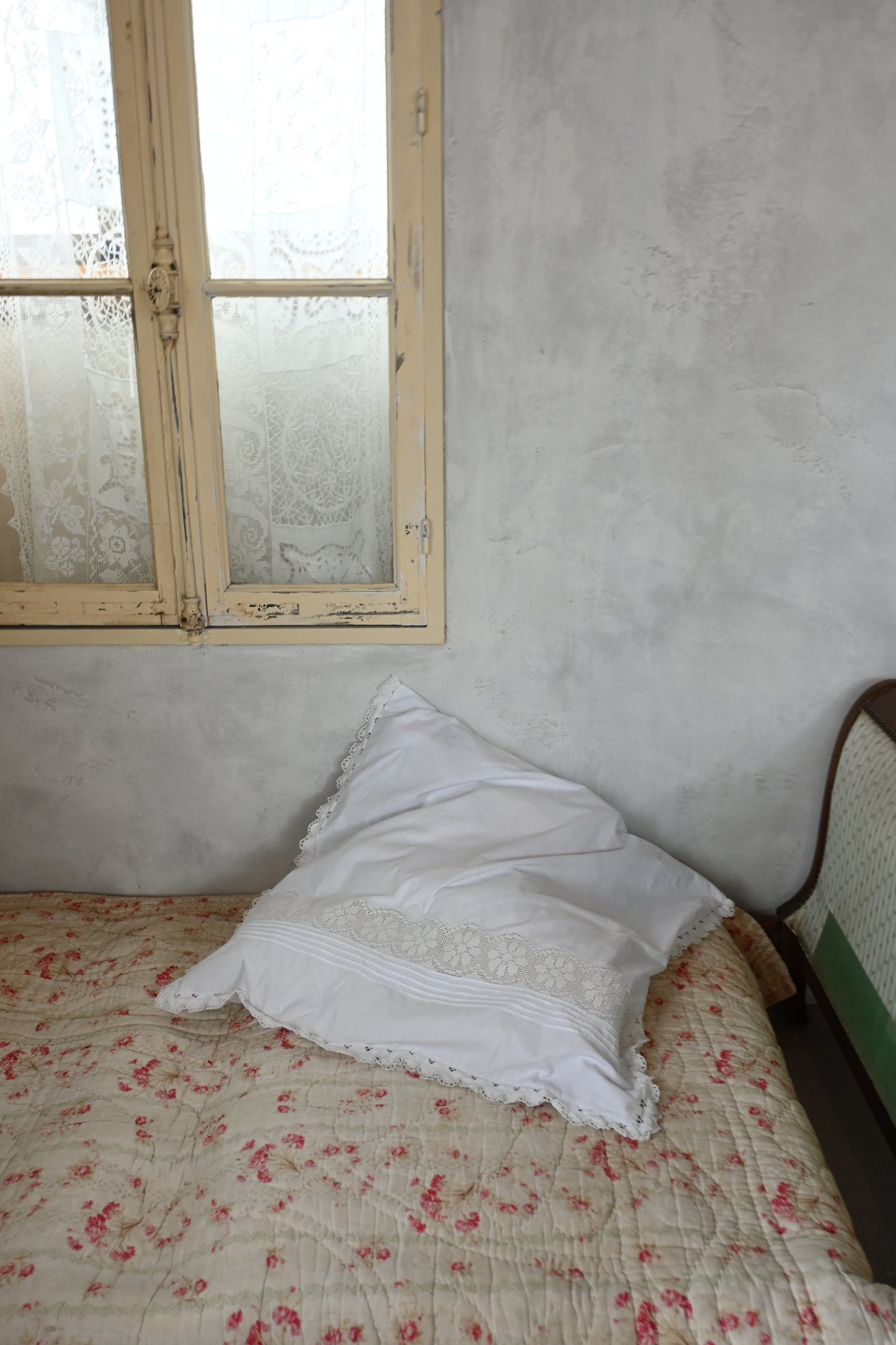 Vintage cushion cover