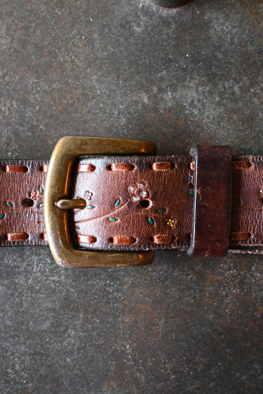 Flower leather belt/BROWN
