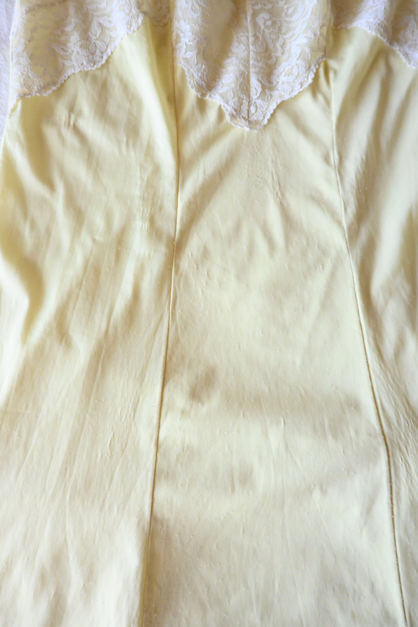 Lace slip dress/YELLOW