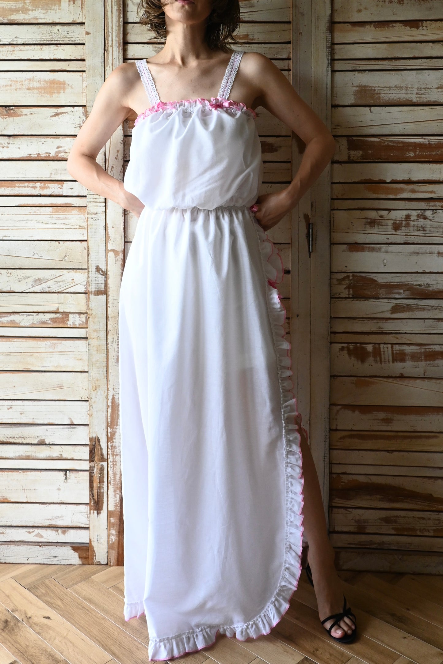 Cotton frill slit dress/WHITE