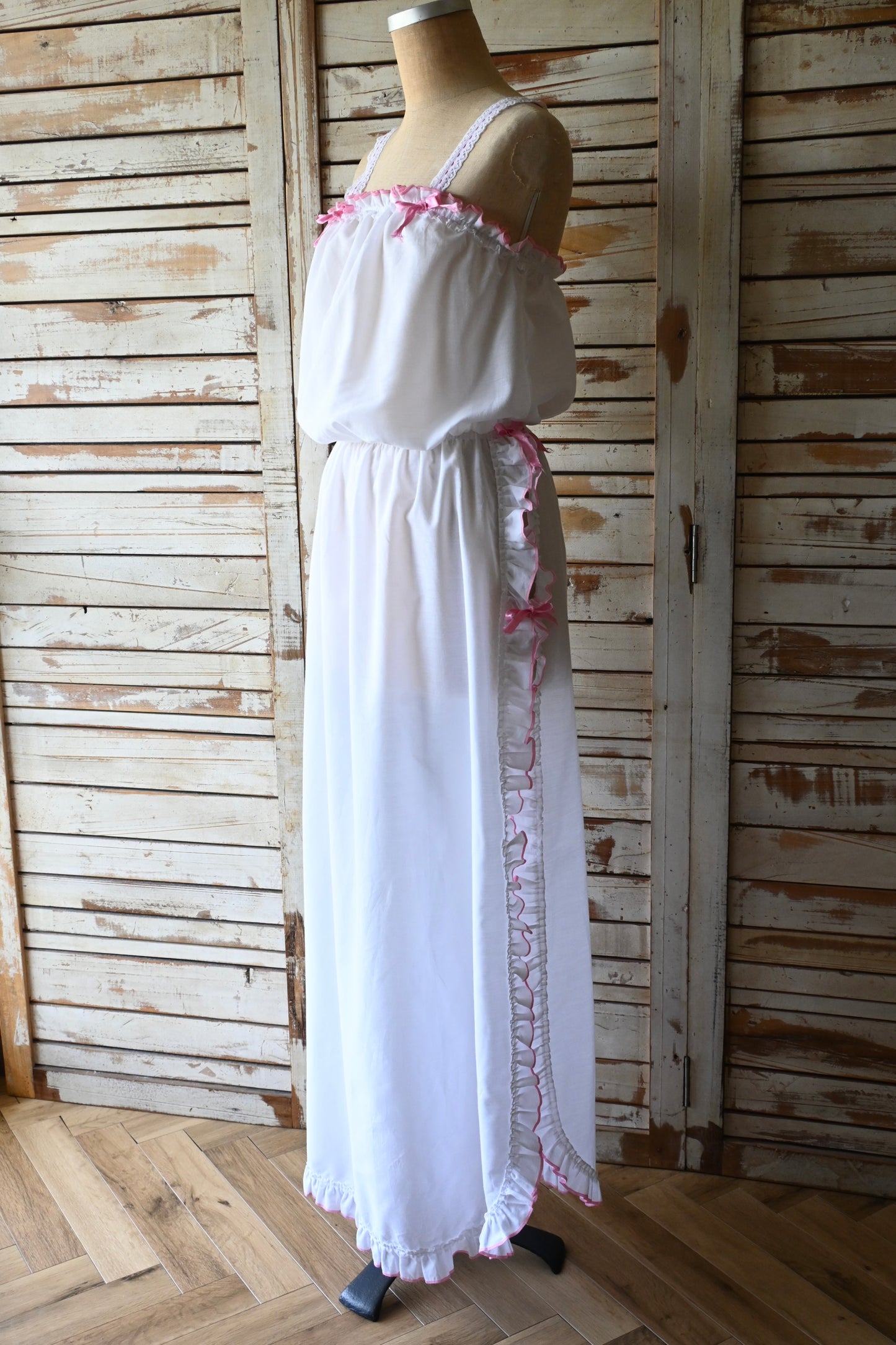 Cotton frill slit dress/WHITE