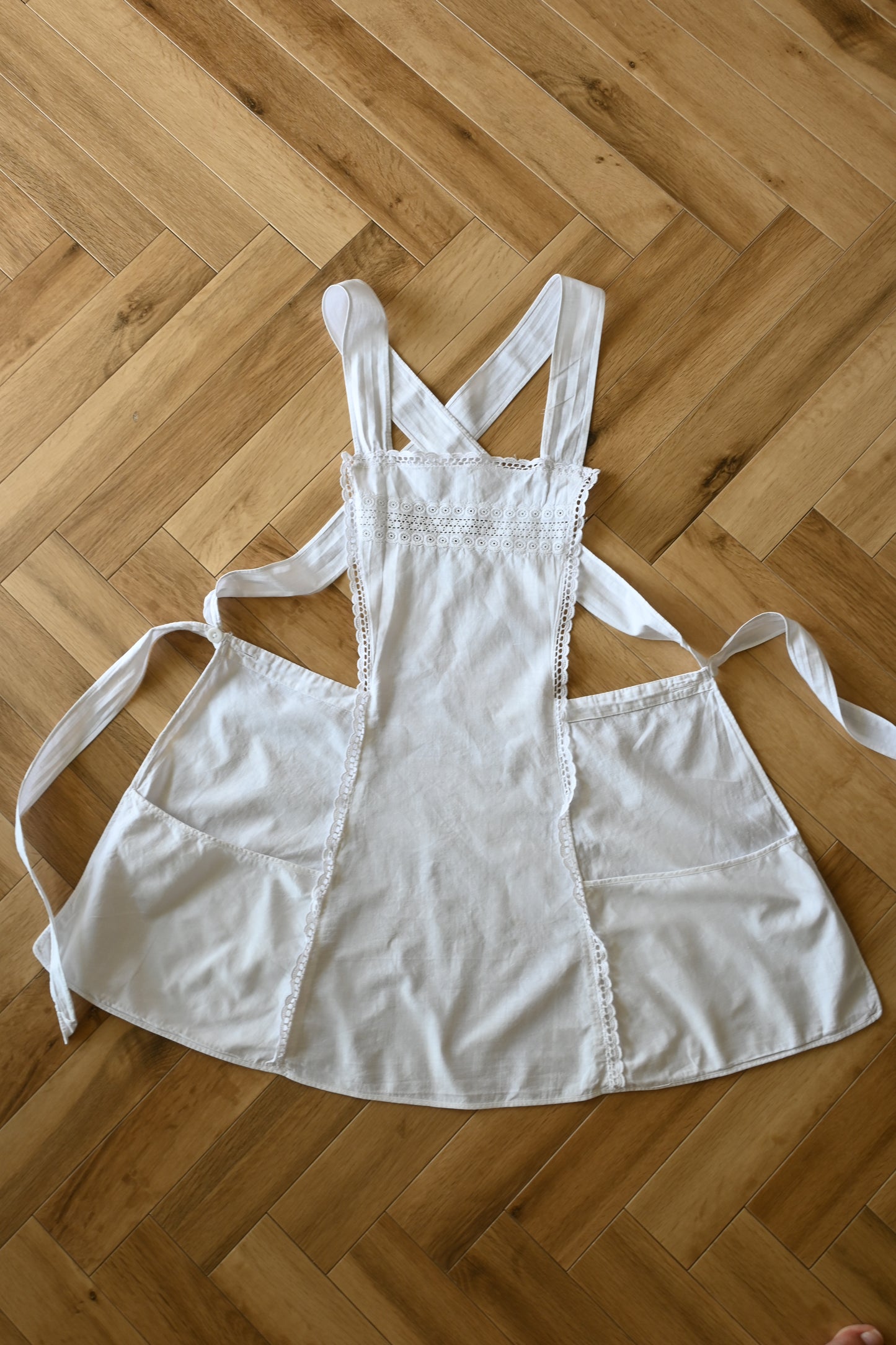 EURO Cotton lace apron/WHITE