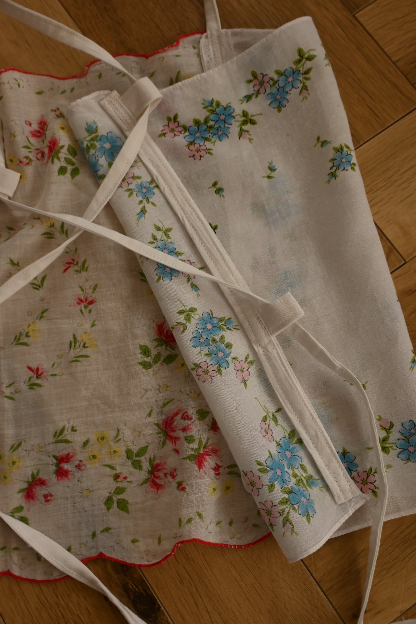 Flower handkerchief camisole/PONMOSIR