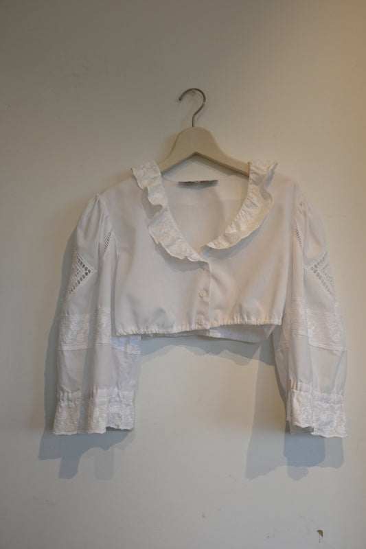 EURO Cropped cutwork lace blouse/WHITE