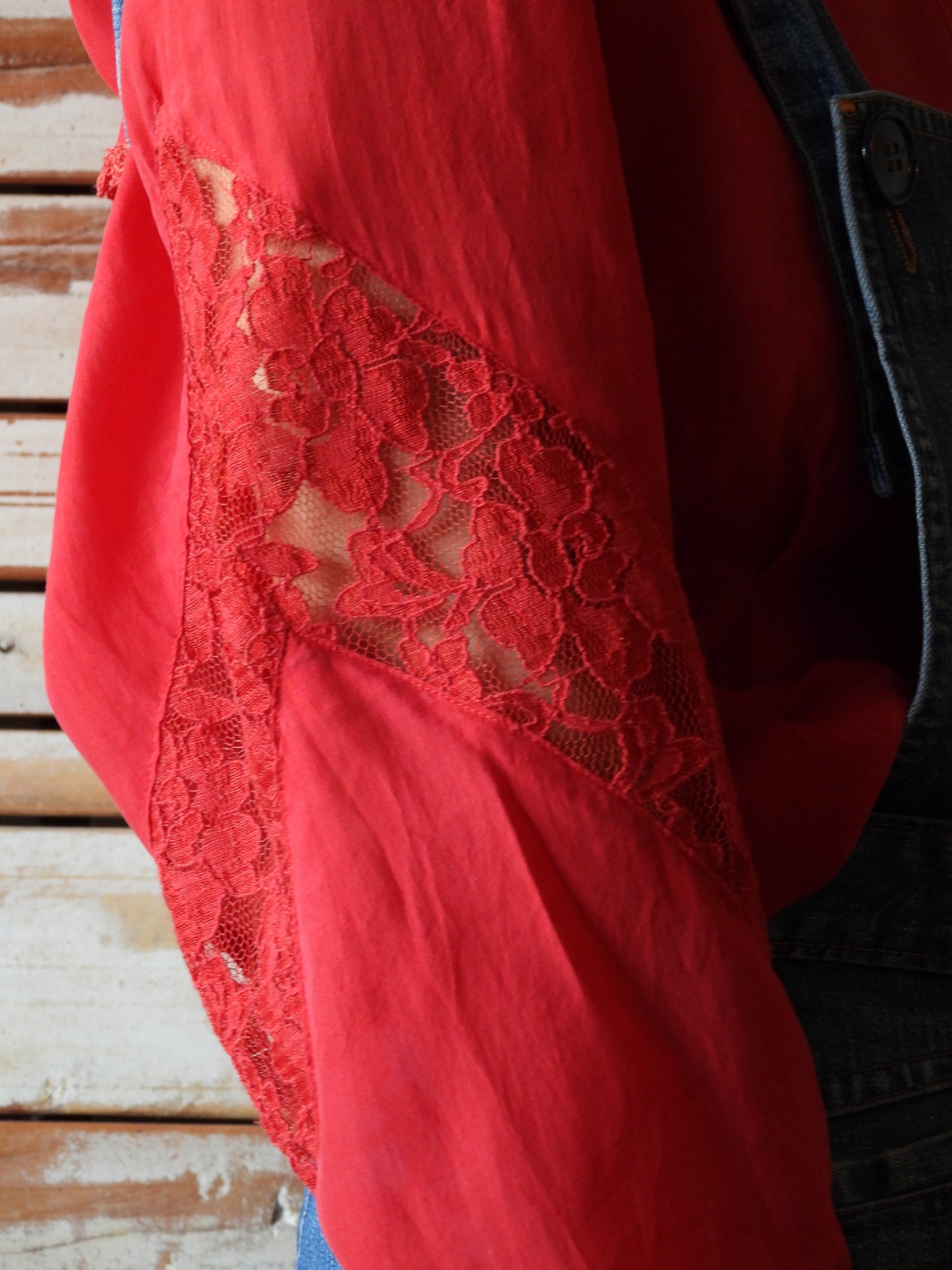 L/S embroidery silk blouse/RED