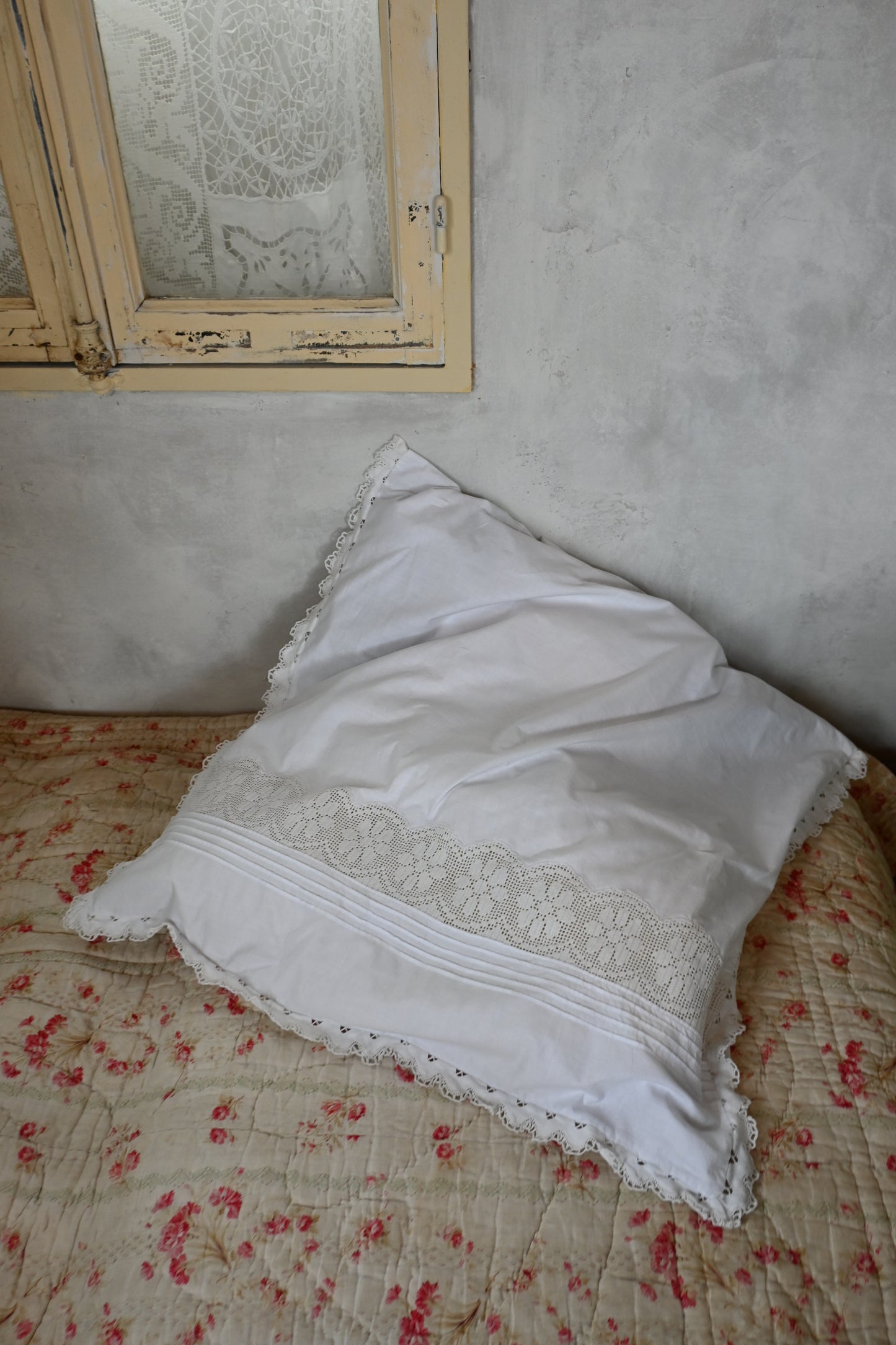 Vintage cushion cover