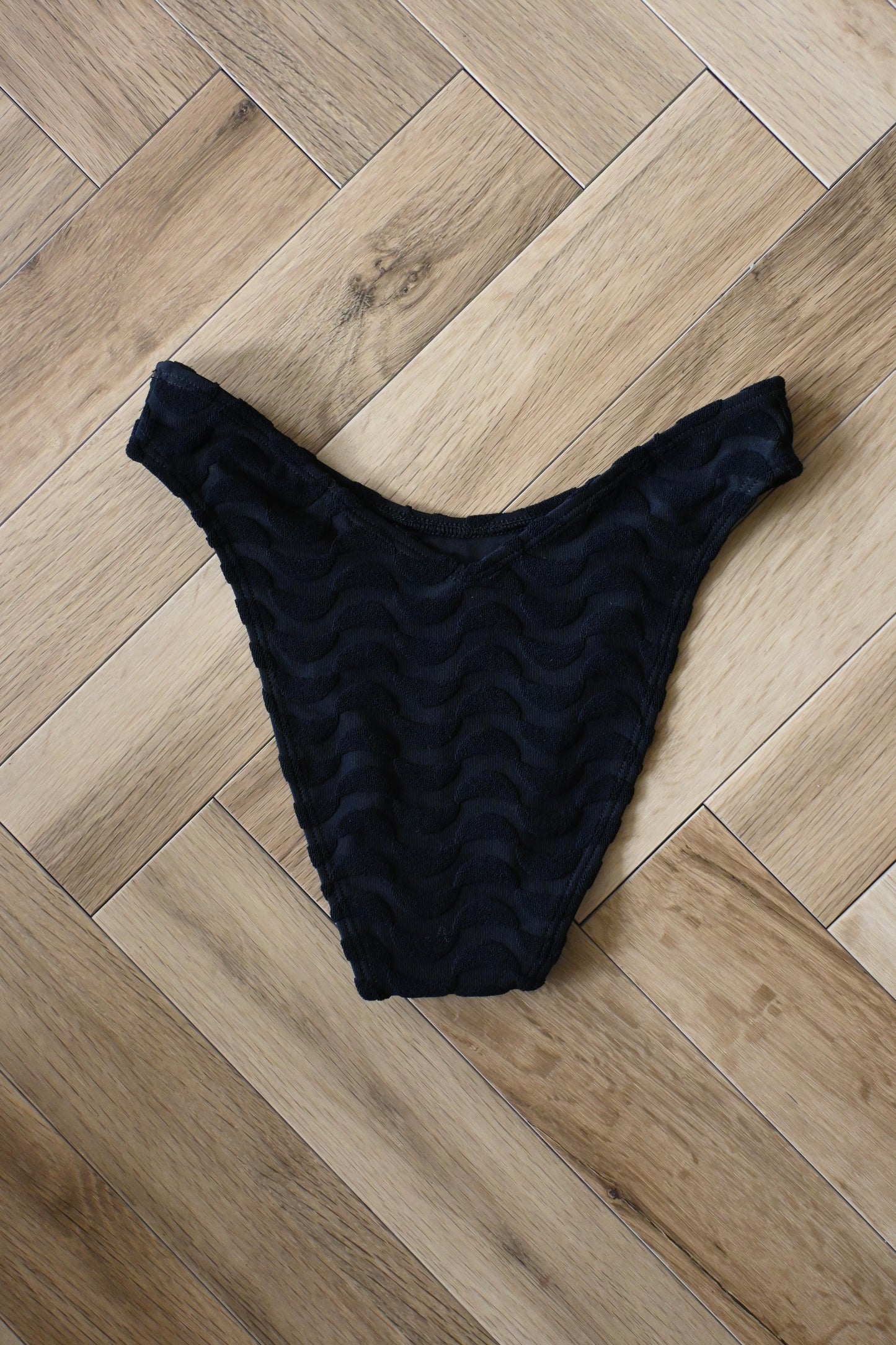 SEEA/Phoebe bottom/Lunata