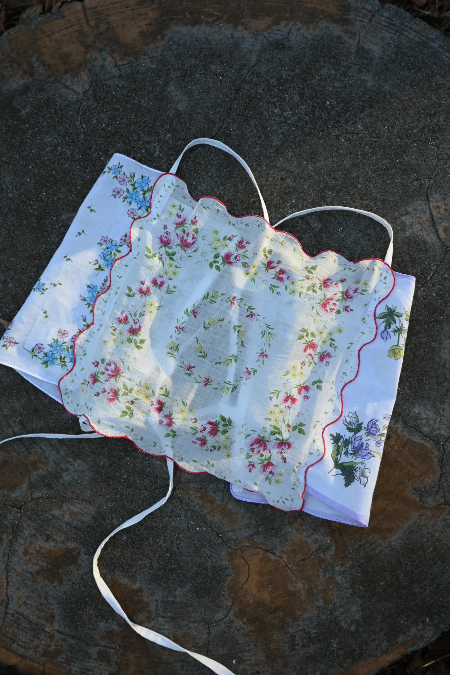Flower handkerchief camisole/PONMOSIR