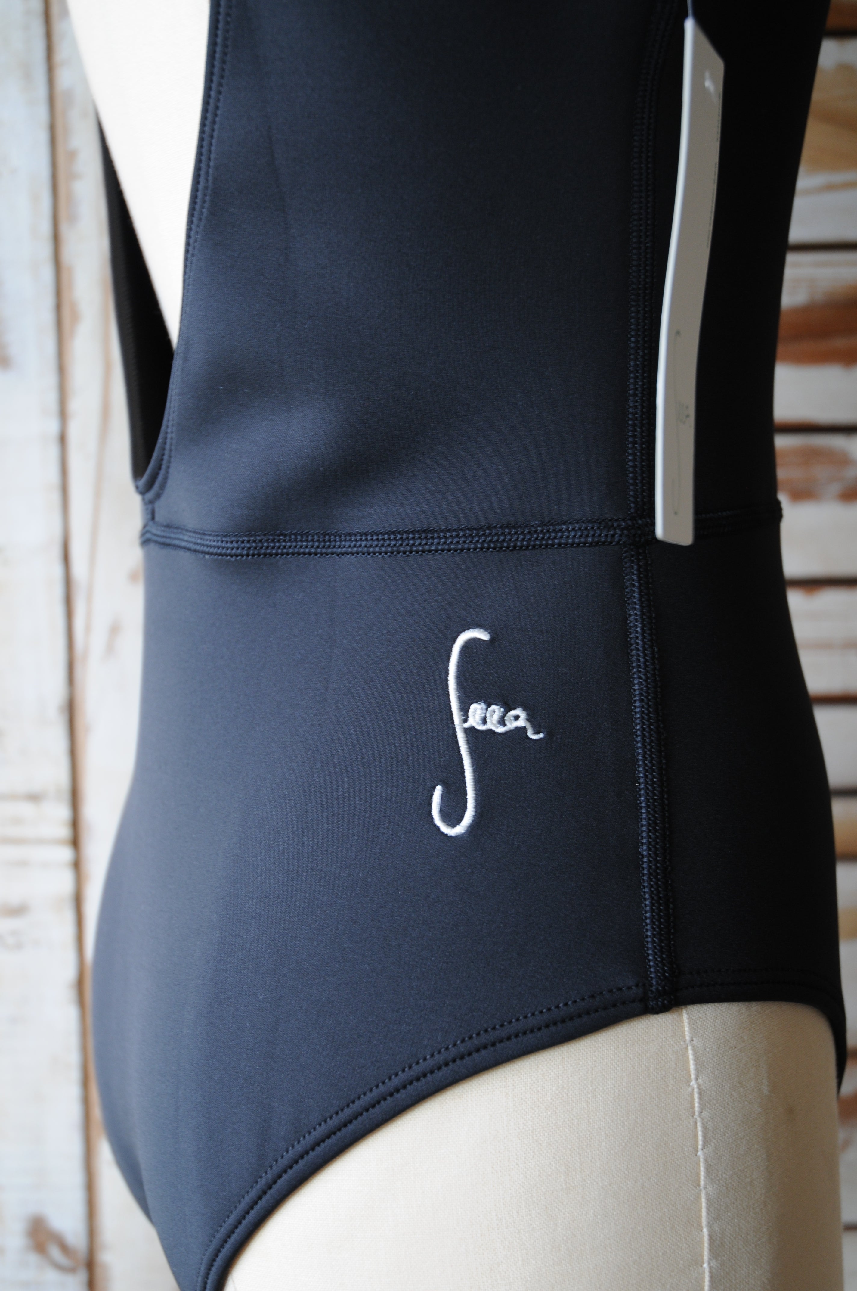 Pacific One Piece - Black (RC-Skin) - Seea