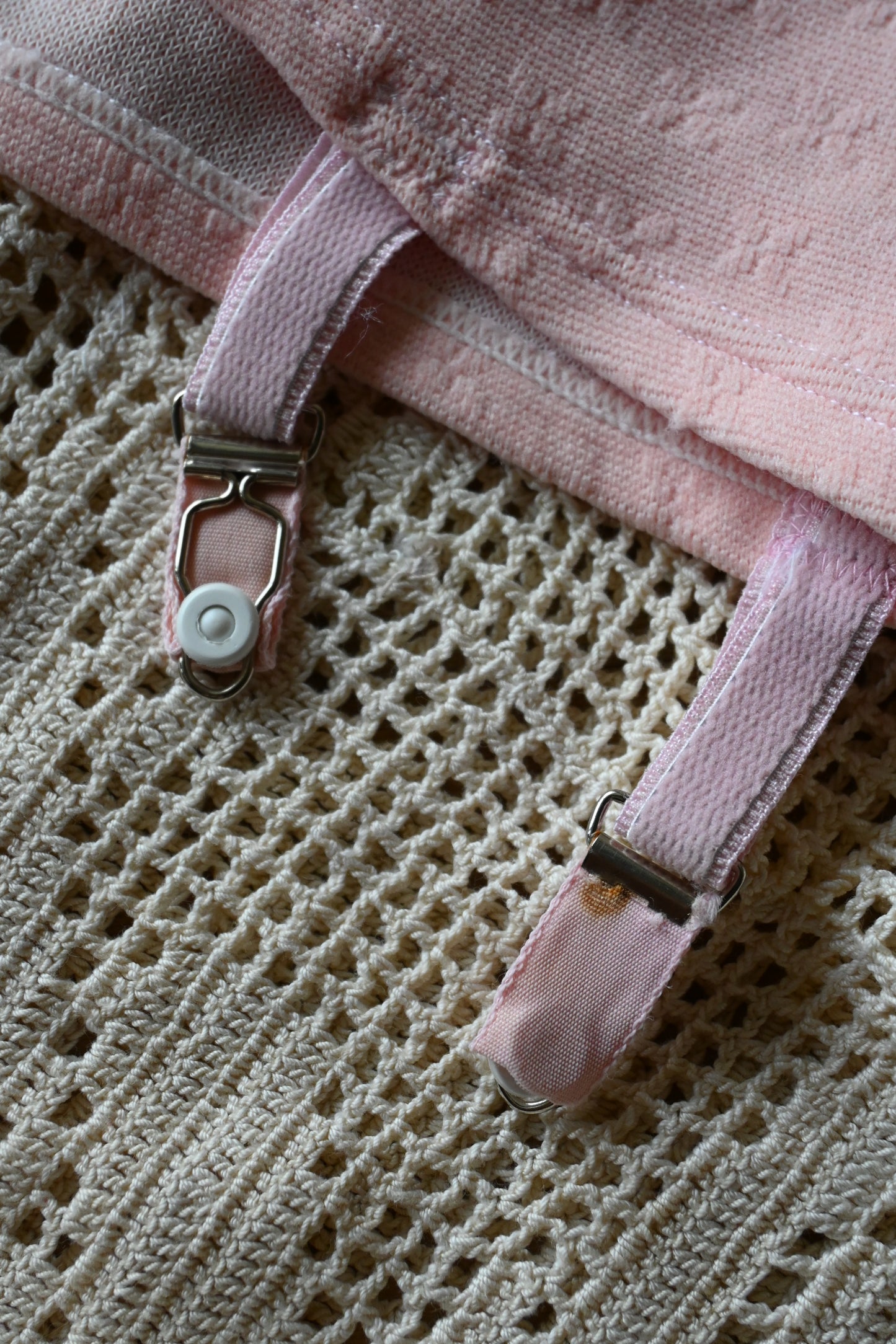 Vintage Garter Belt/PINK