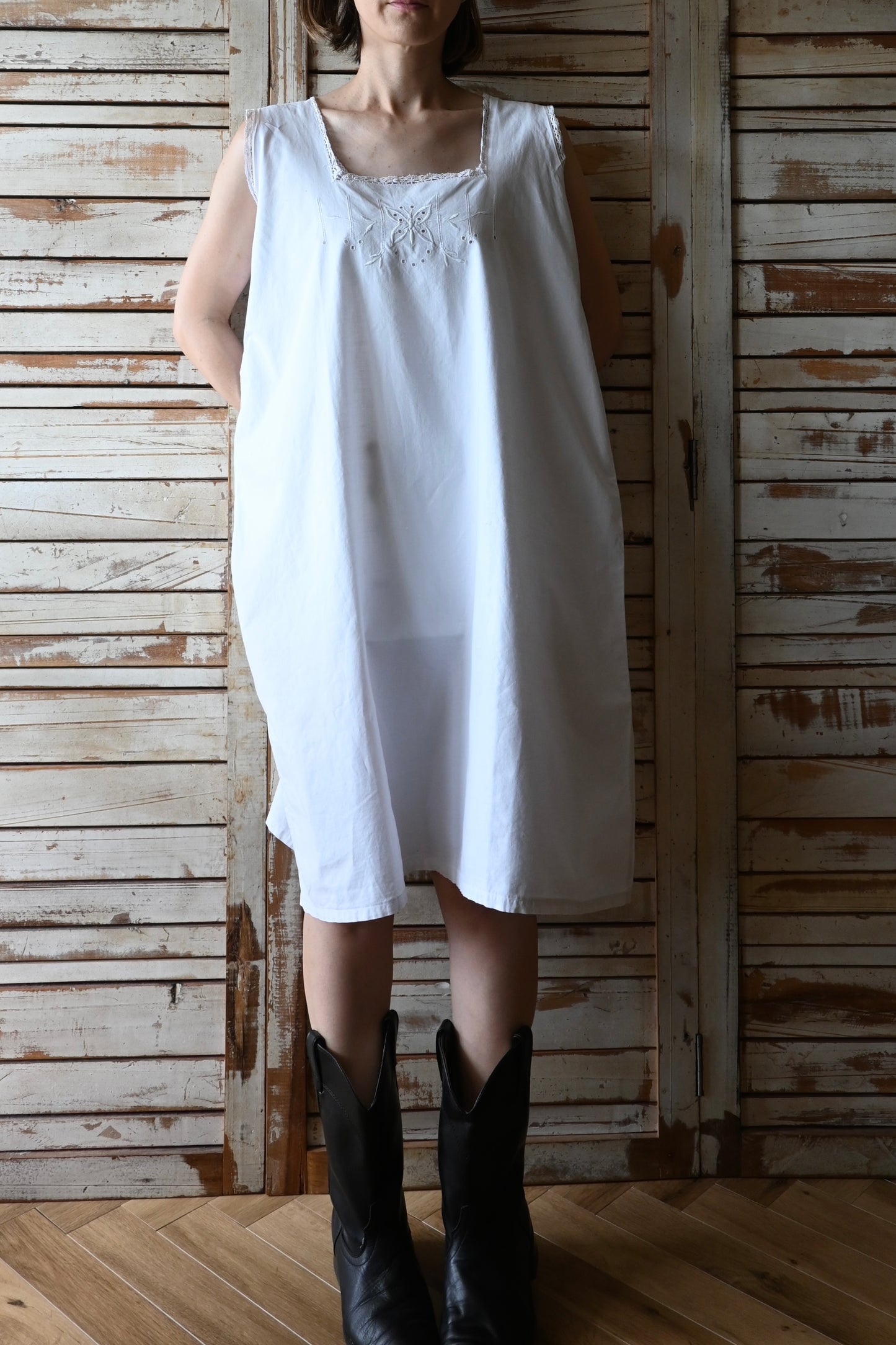 EURO Embroidery dress/IVORY