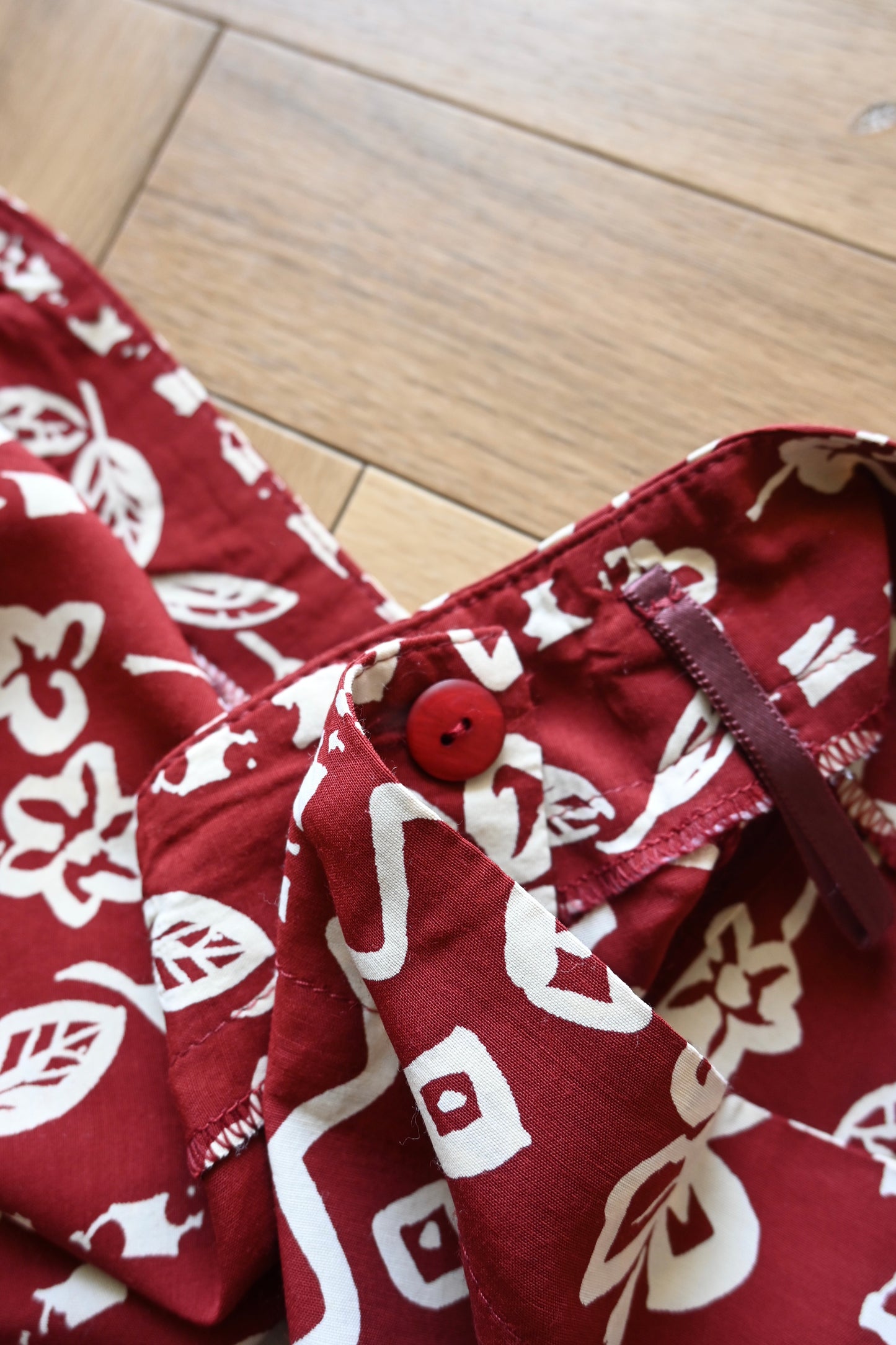 Flower pattern wrap skirt/BORDEAUX　