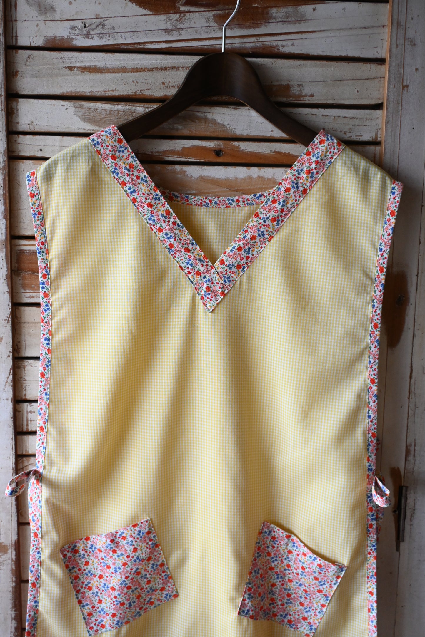 Flower smock apron/YELLOW