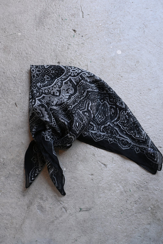 Paisley scarf/BLACK