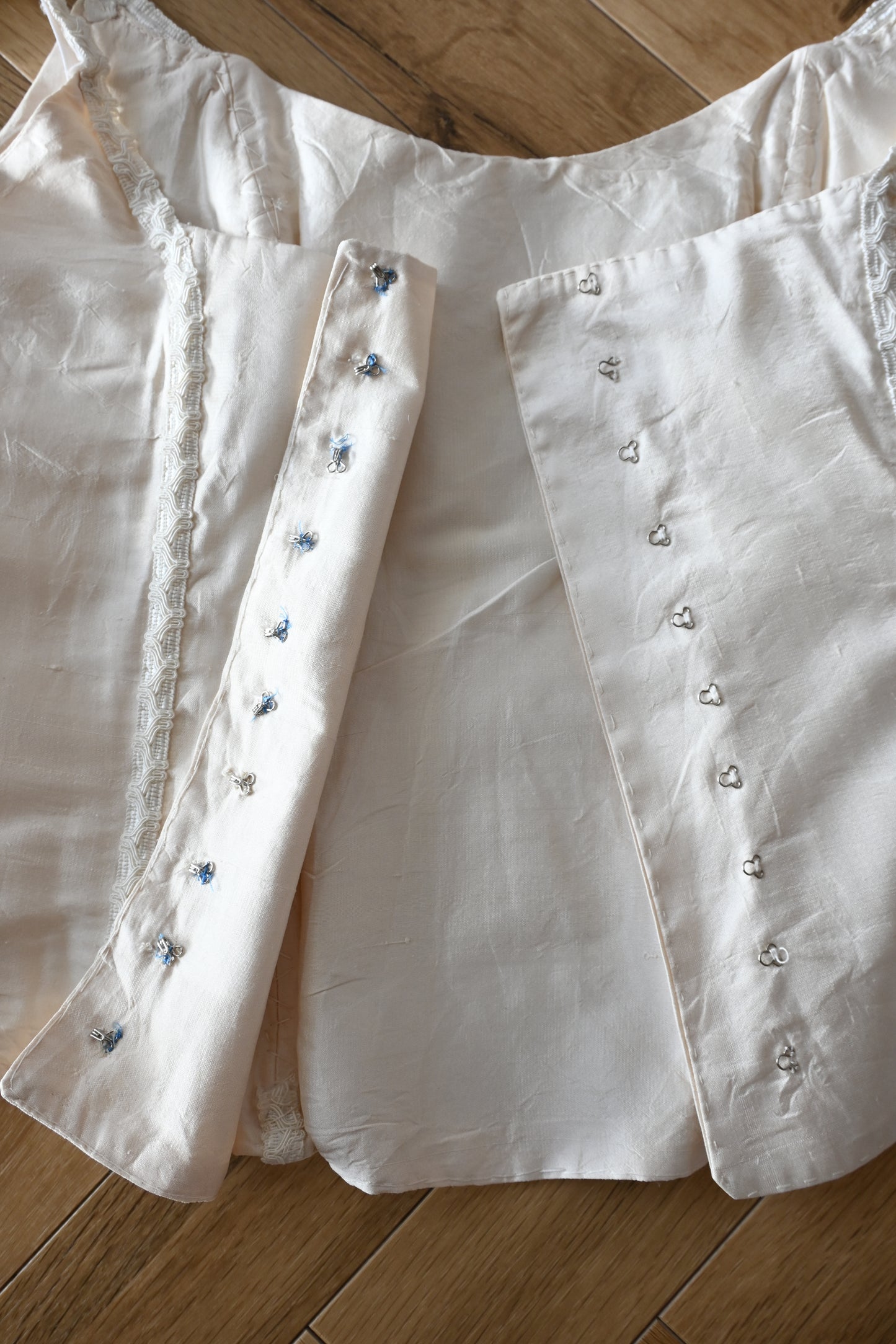 Silk bustier/ECRU