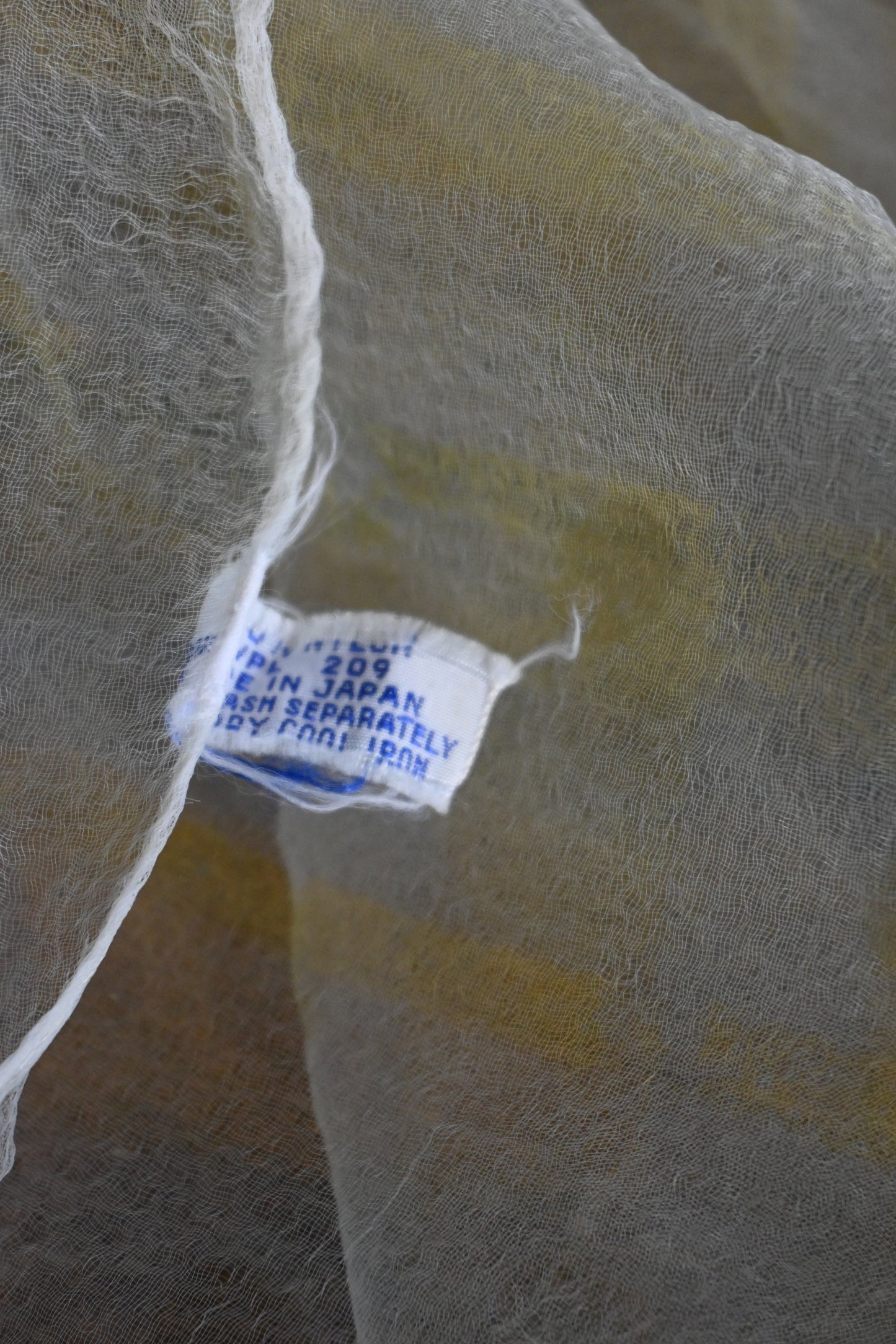 Vintage sheer scarf/IVORY