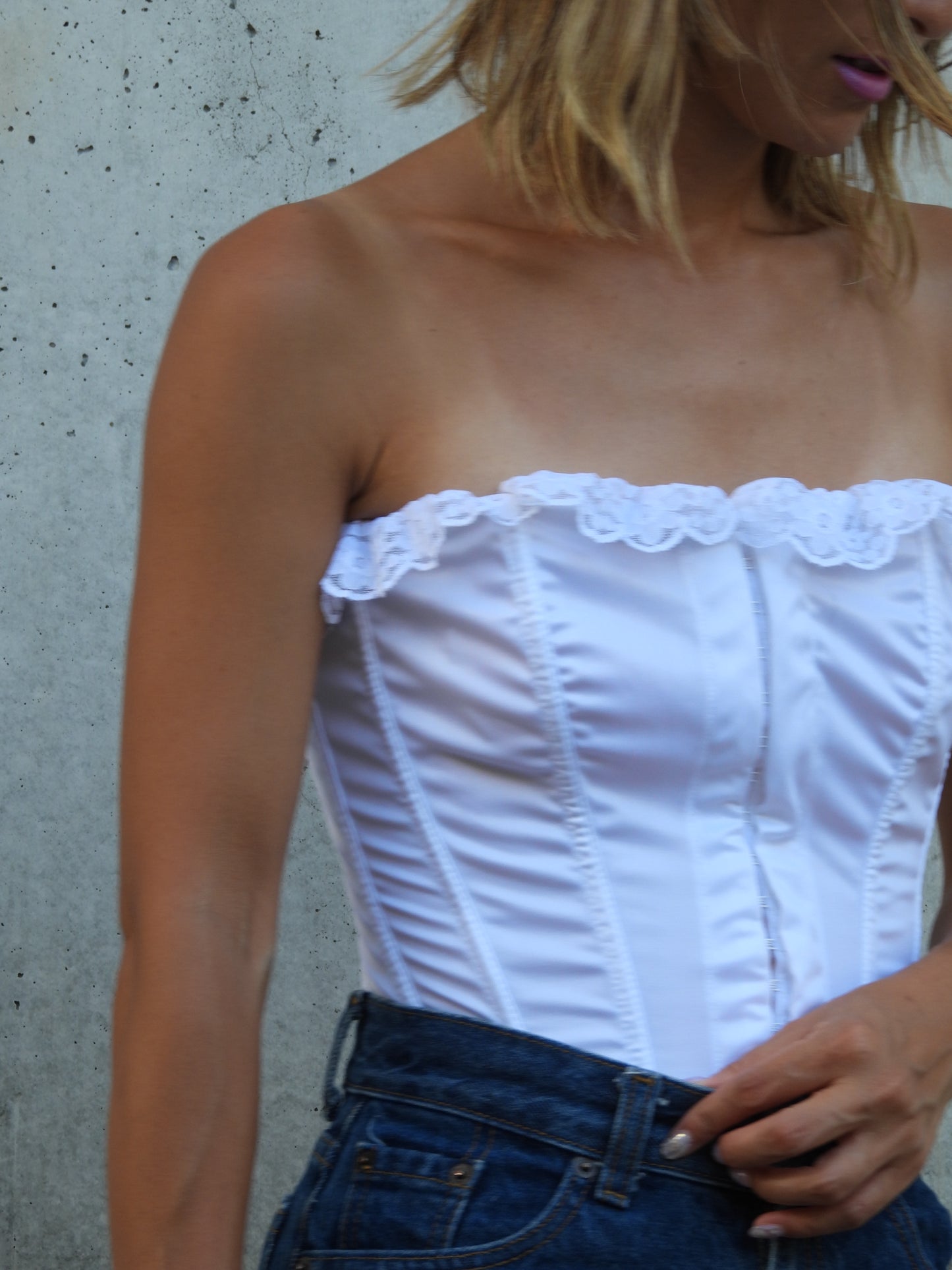 Lace up bustier/WHITE