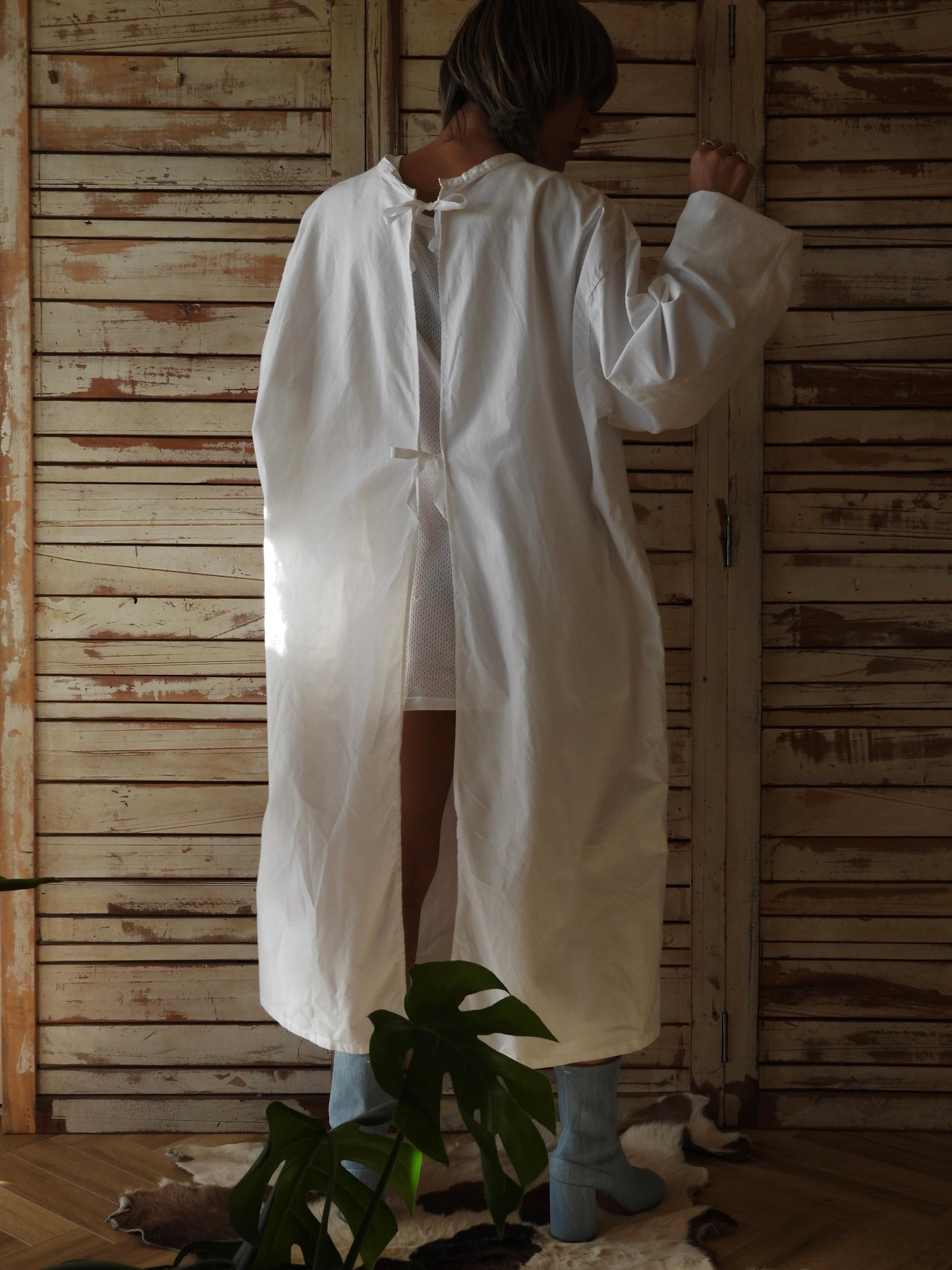 SWEDISH ARMY Surgical gown dress/WHITE