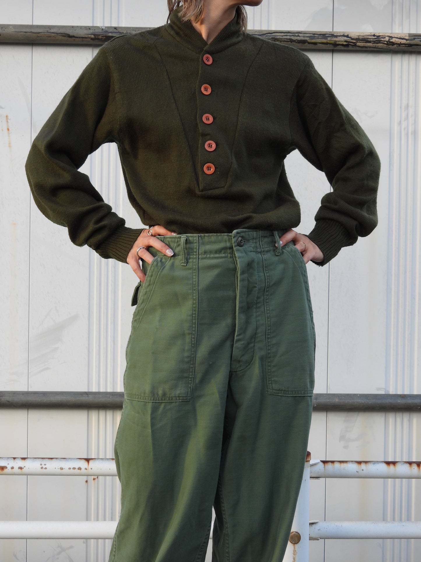 Vintage pullover Sweater/KHAKI