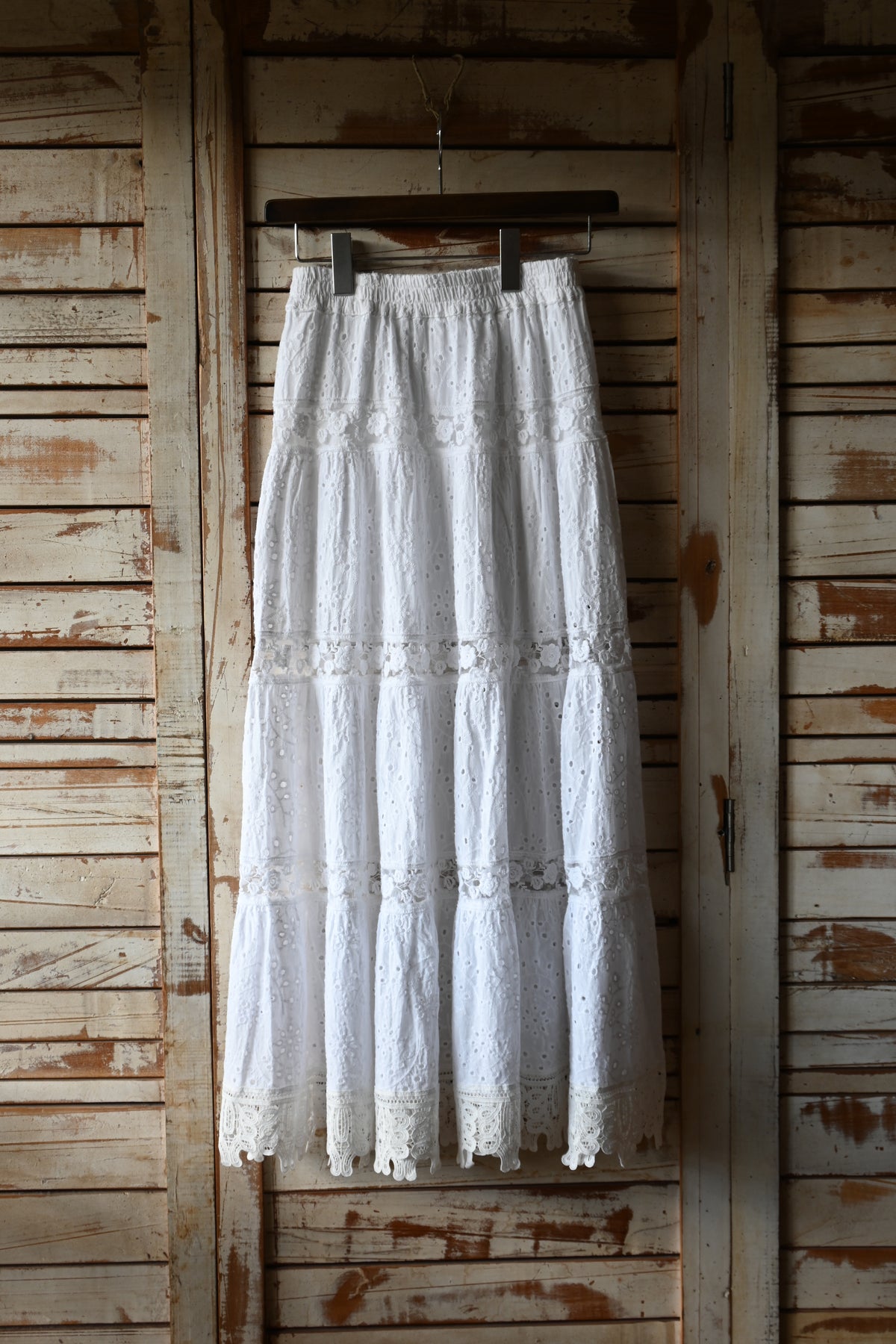 Cutwork lace long skirt/WHITE