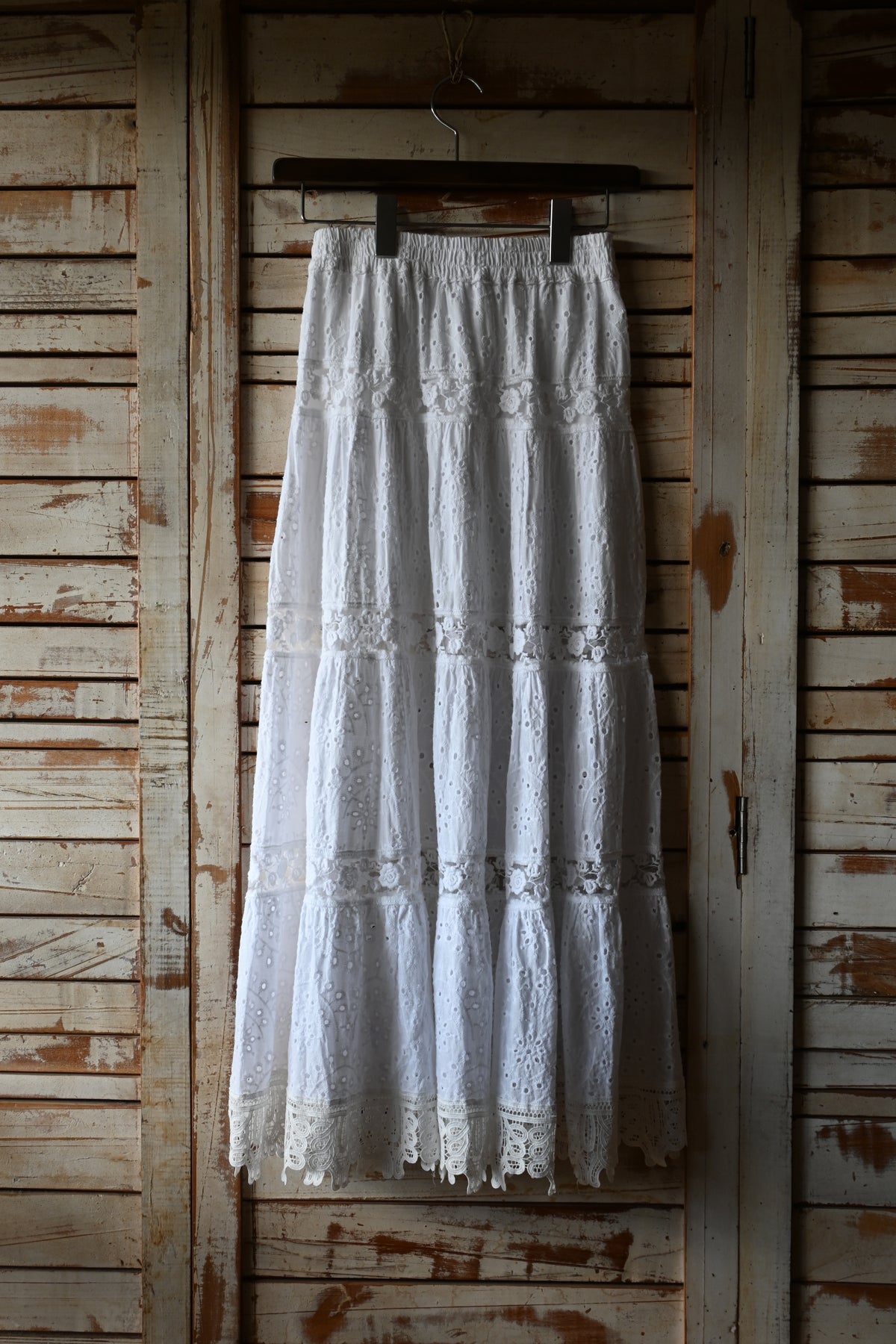 Cutwork lace long skirt/WHITE
