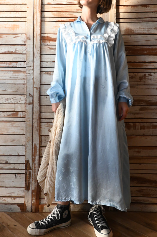 Blue satin night dress/L.BLUE