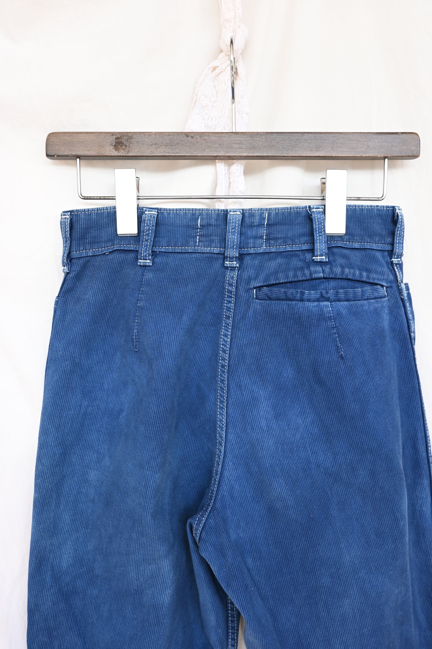 Corduroy pants/Indigo dyeing