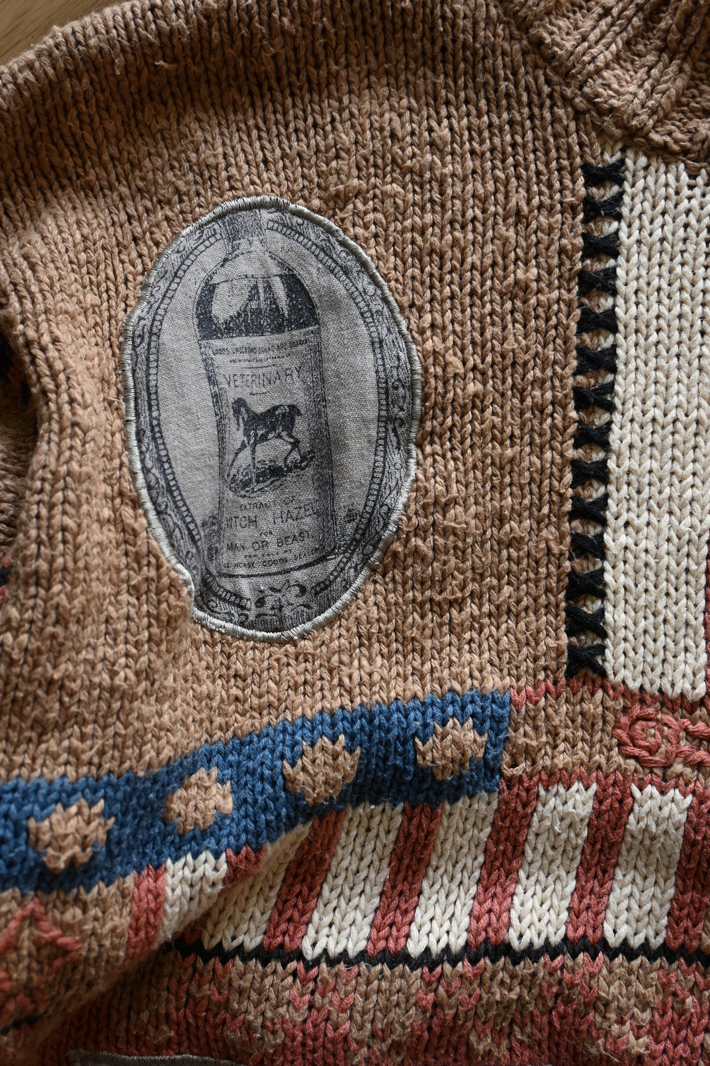 Design knit sweater/HORSE