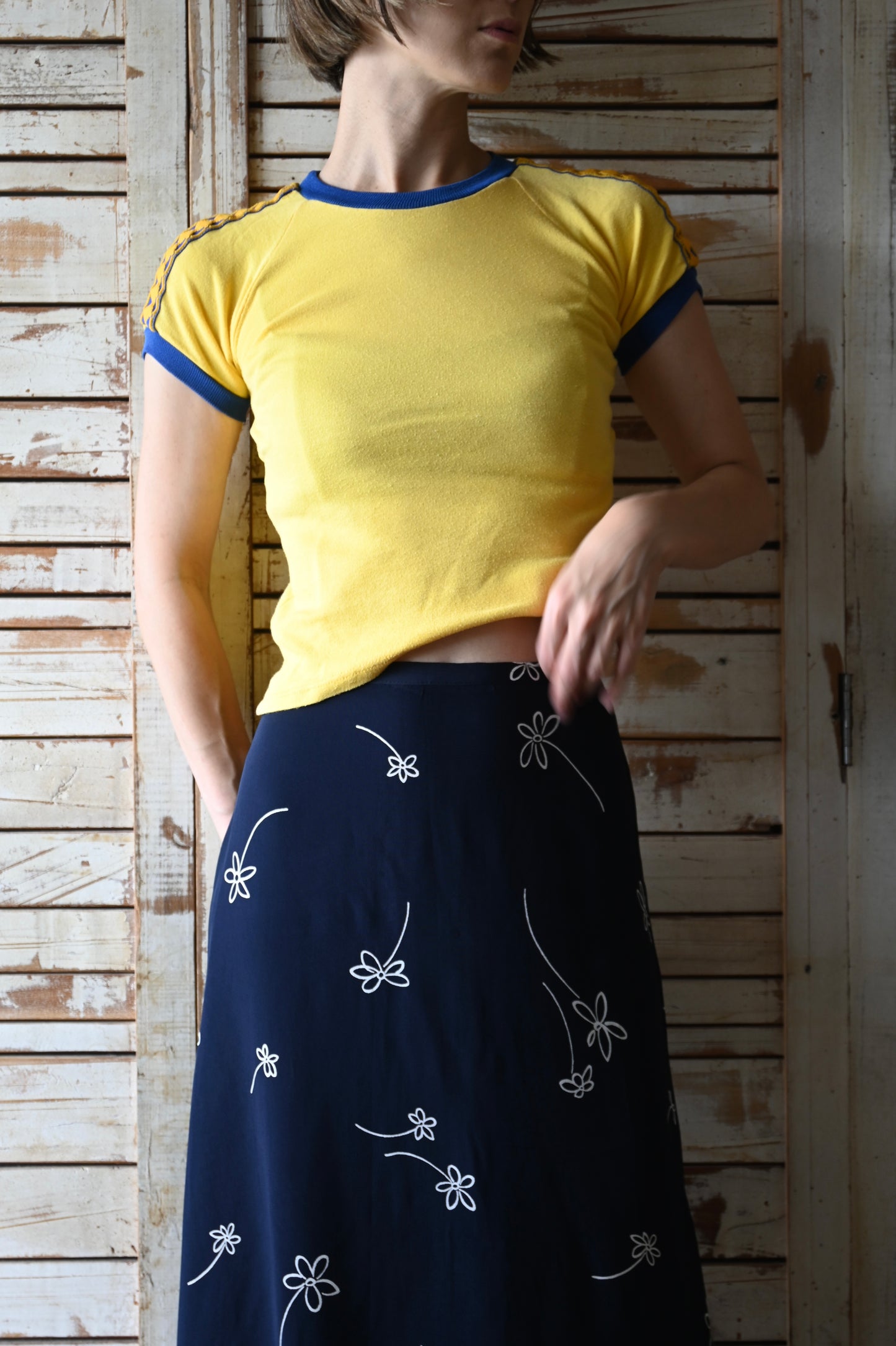 Flower pattern skirt/NAVY