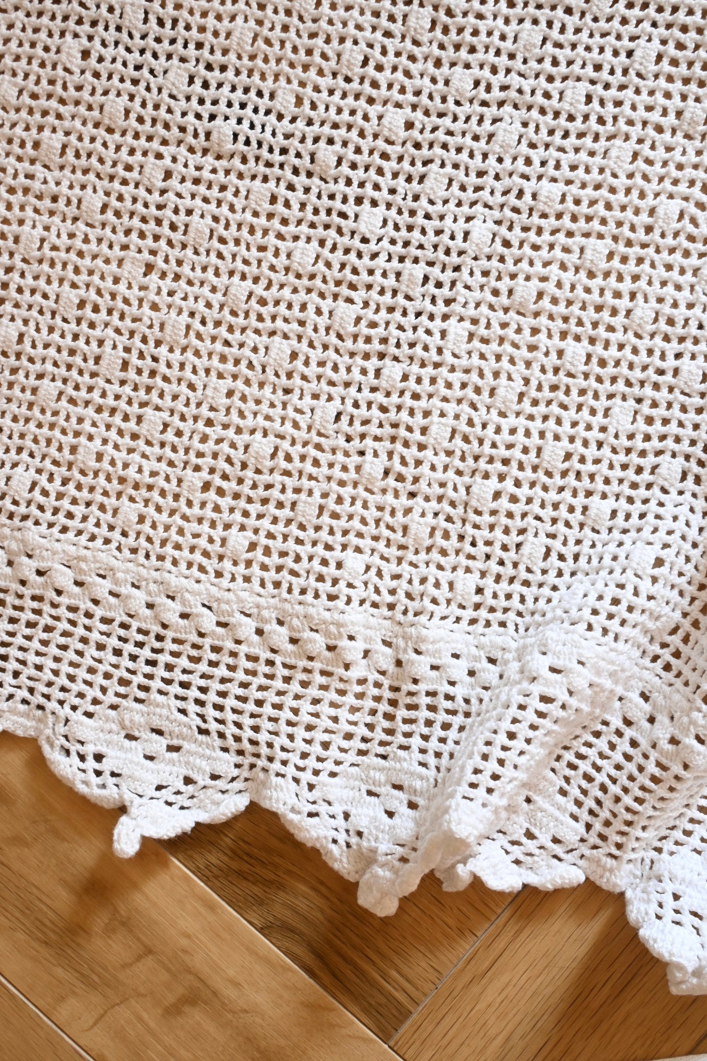 Crochet lace wrap/PONMOSIR