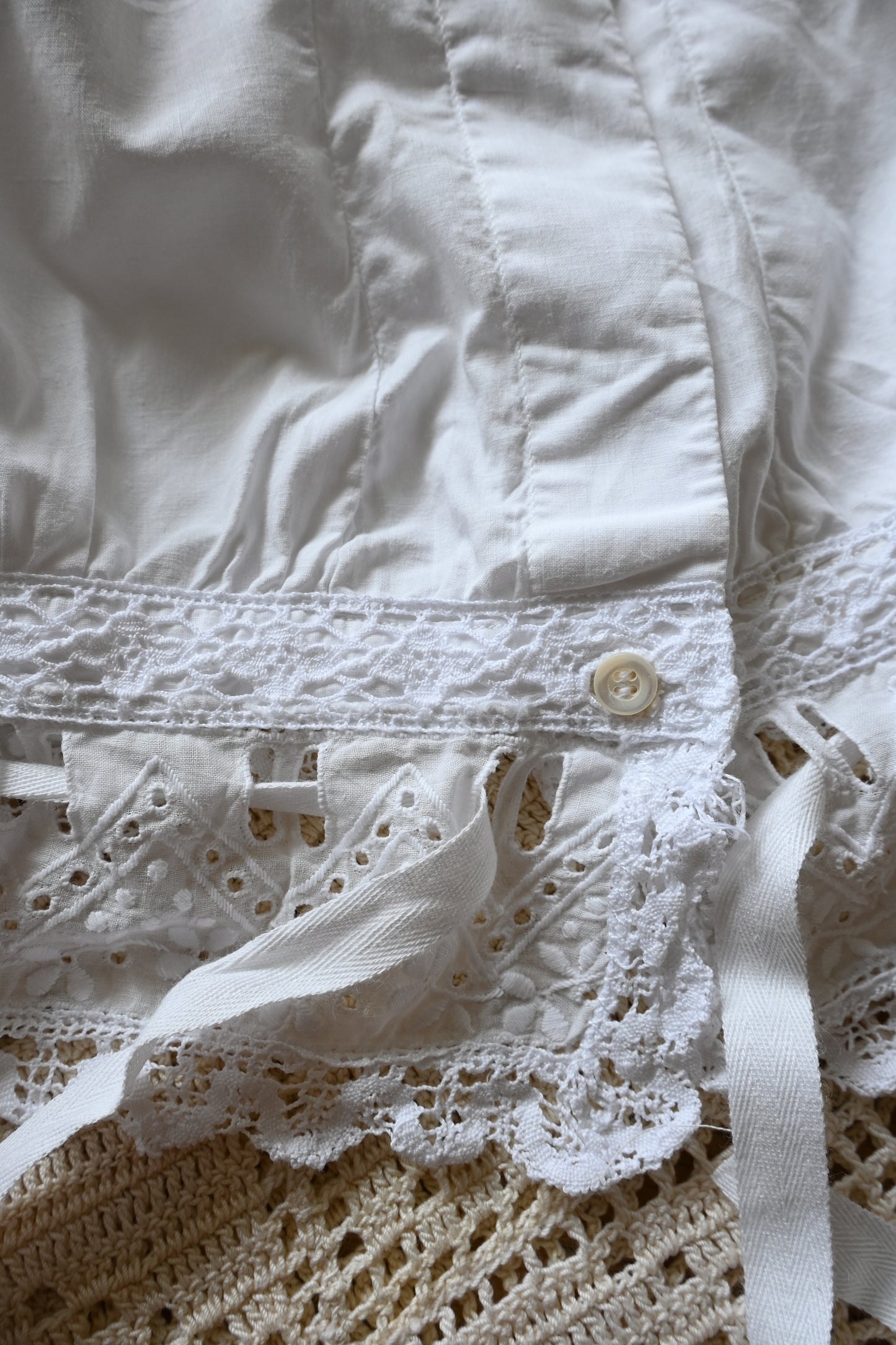 Lace bustier/WHITE