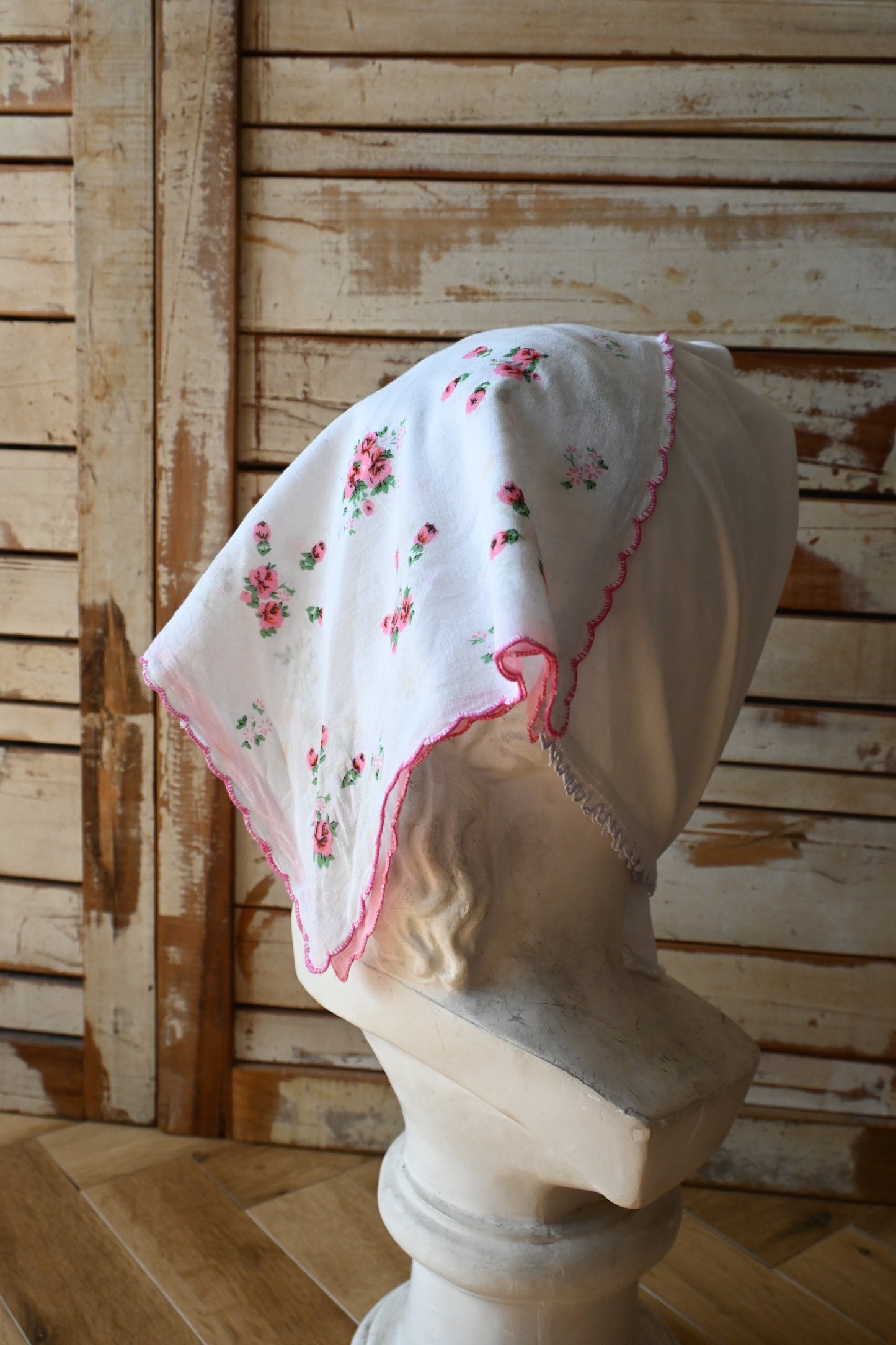 Flower lace handkerchief scarf/PONMOSIR