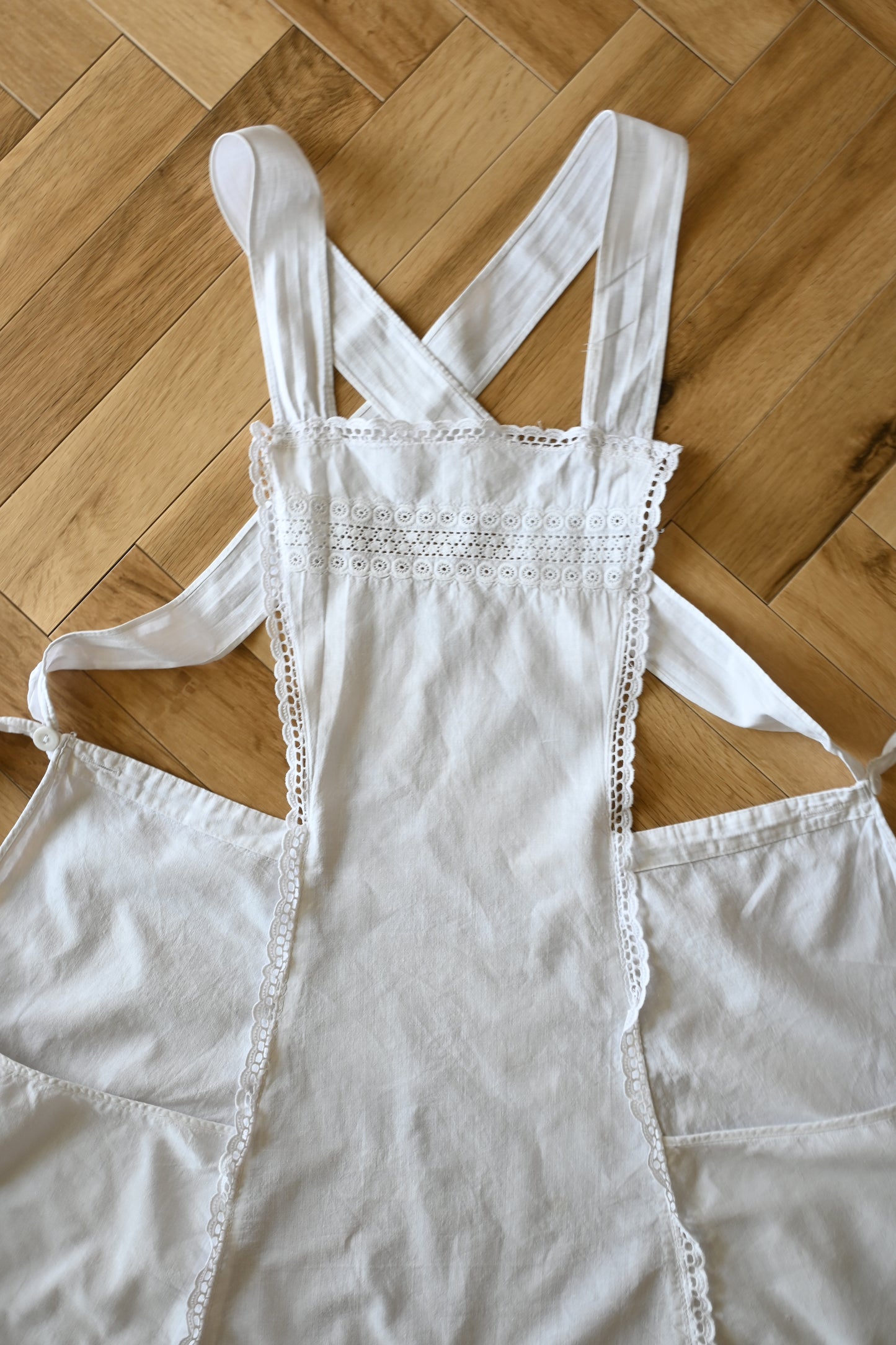 EURO Cotton lace apron/WHITE