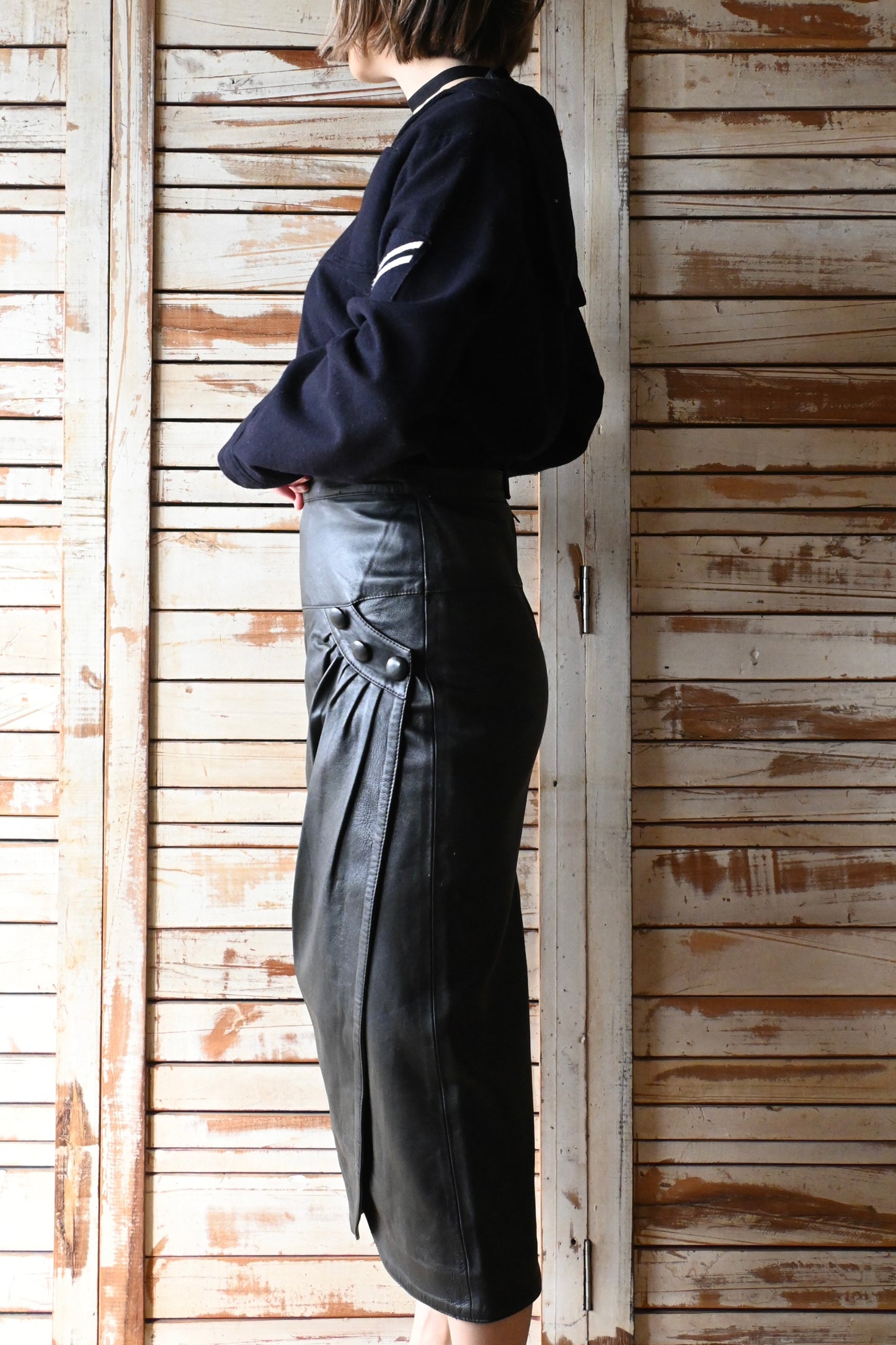 Fake leather midi skirt/BLACK